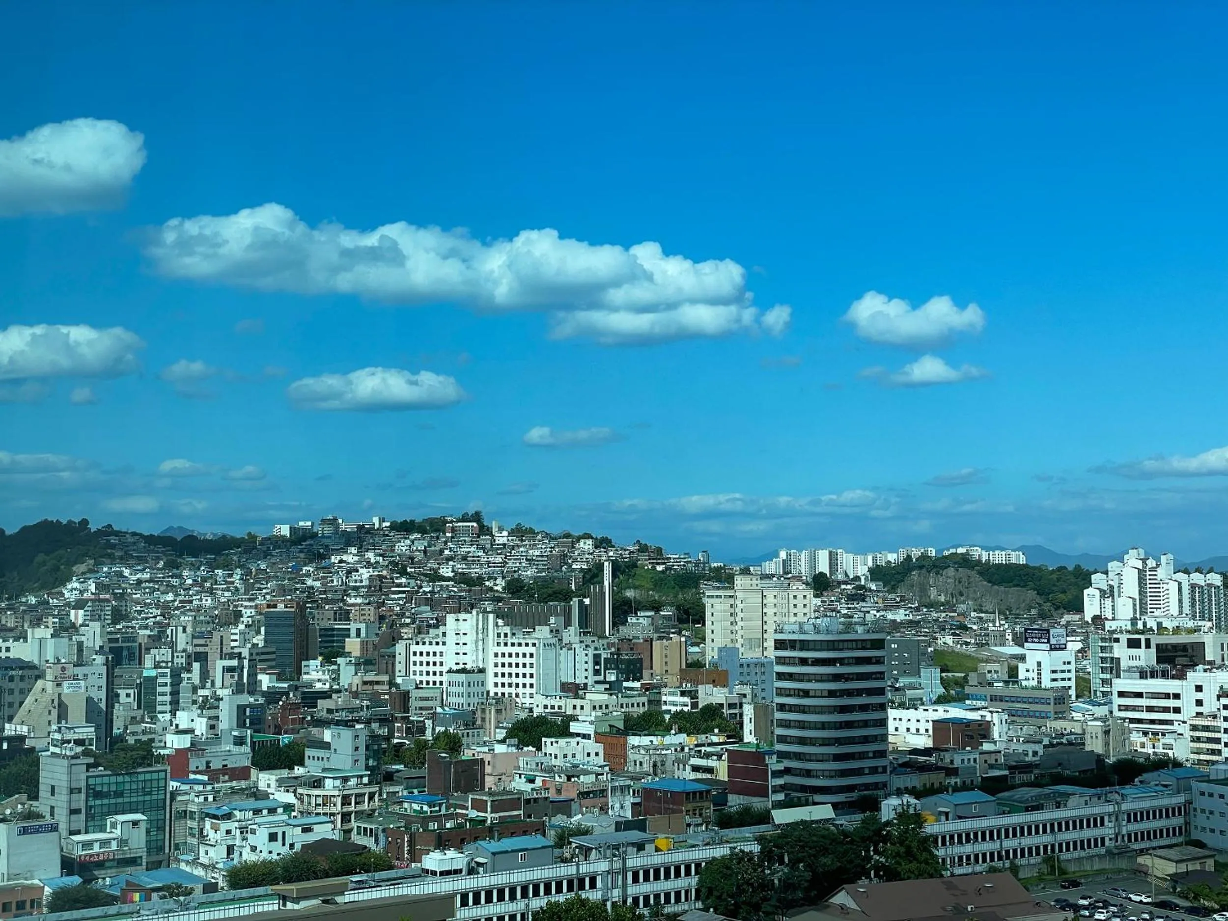 City view in Hotel U5