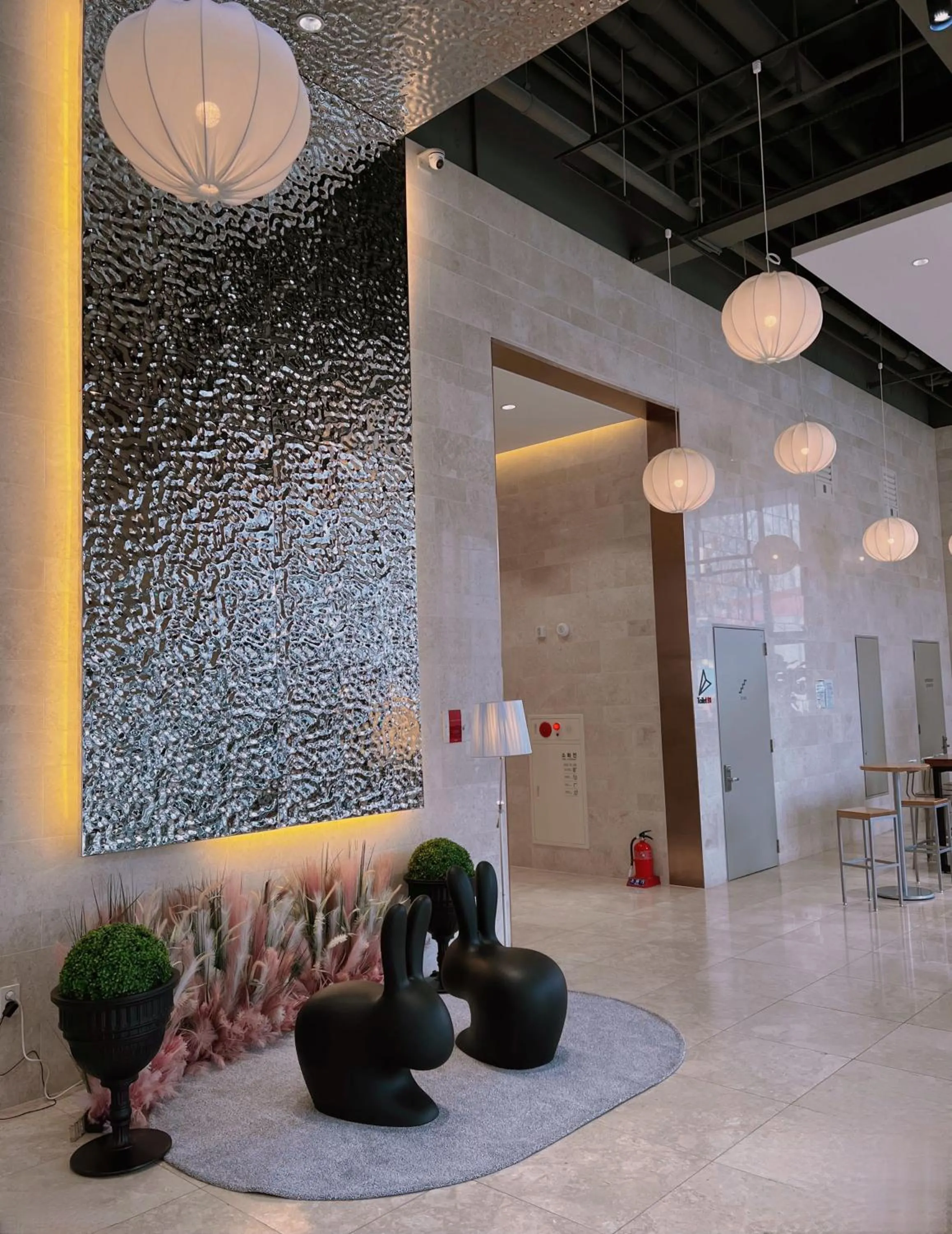 Lobby or reception in Hotel U5