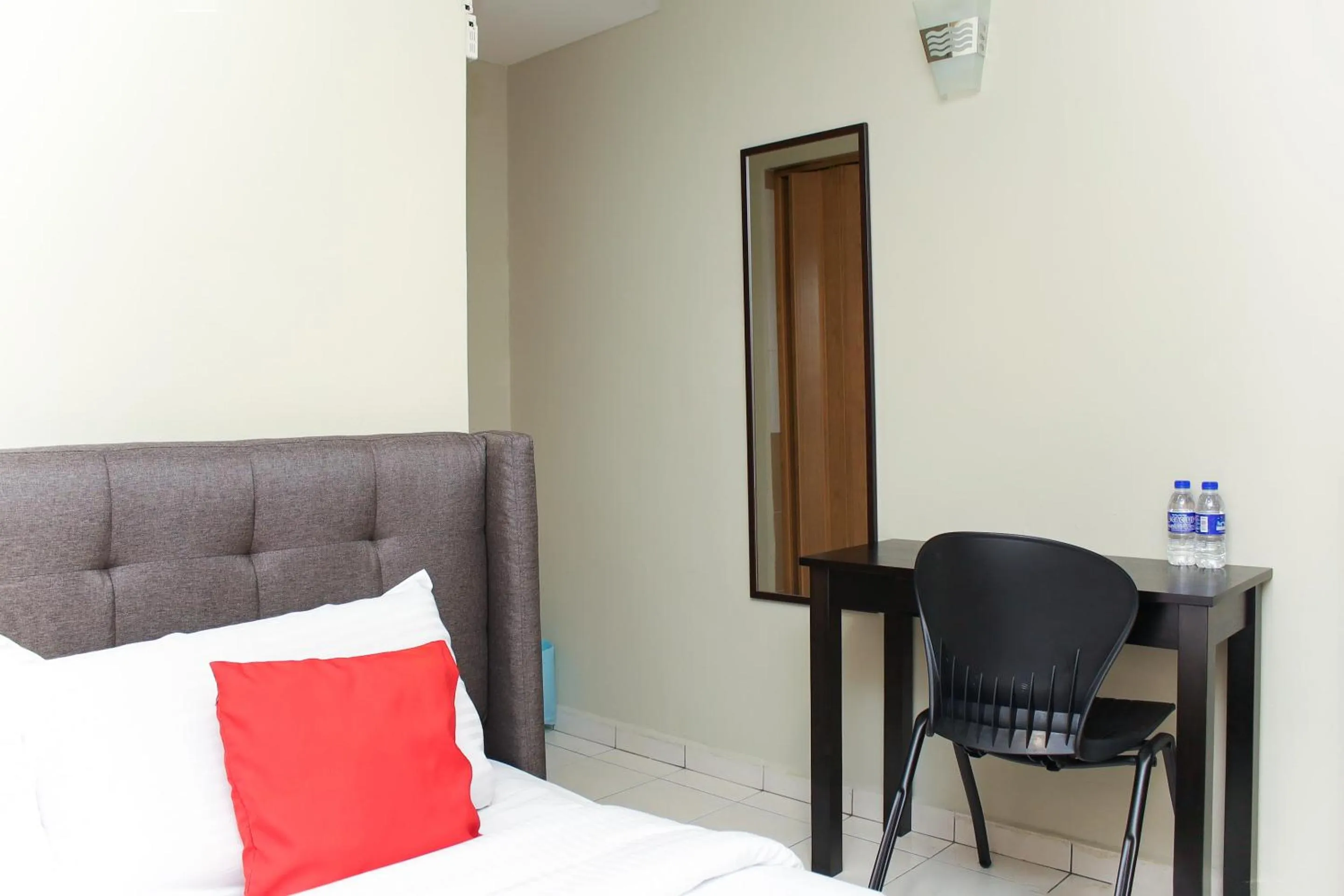 Bedroom in Hotel O Prima Saujana Budget Hotel