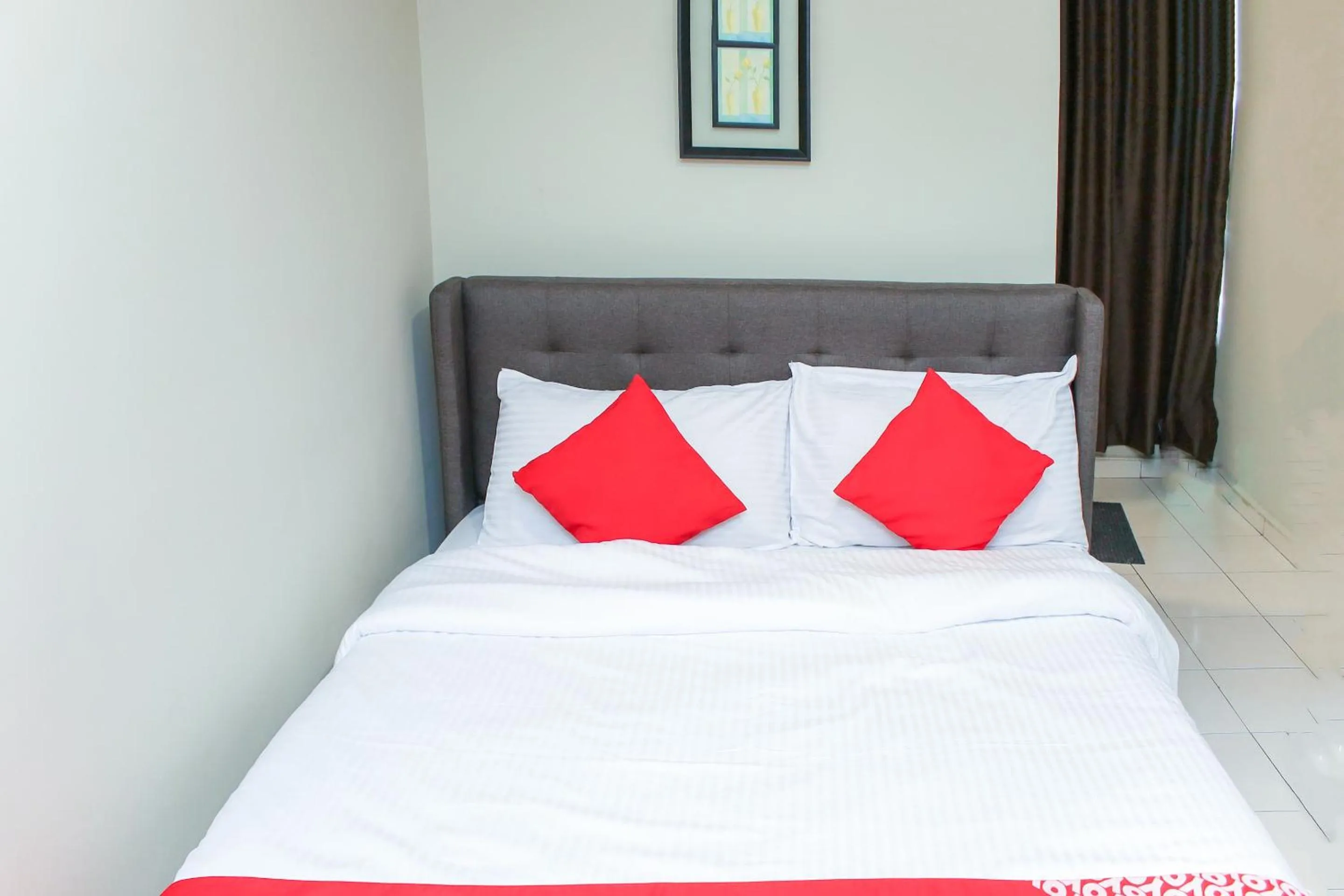 Bedroom in Hotel O Prima Saujana Budget Hotel