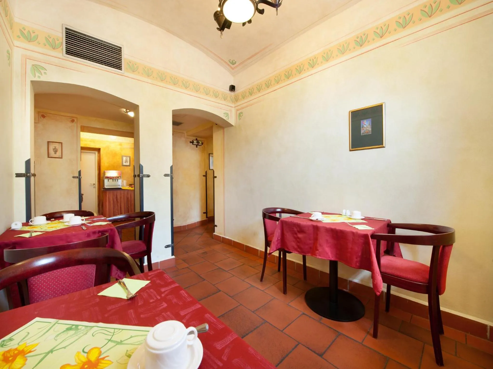 Restaurant/places to eat in EA Hotel Jeleni Dvur Prague Castle