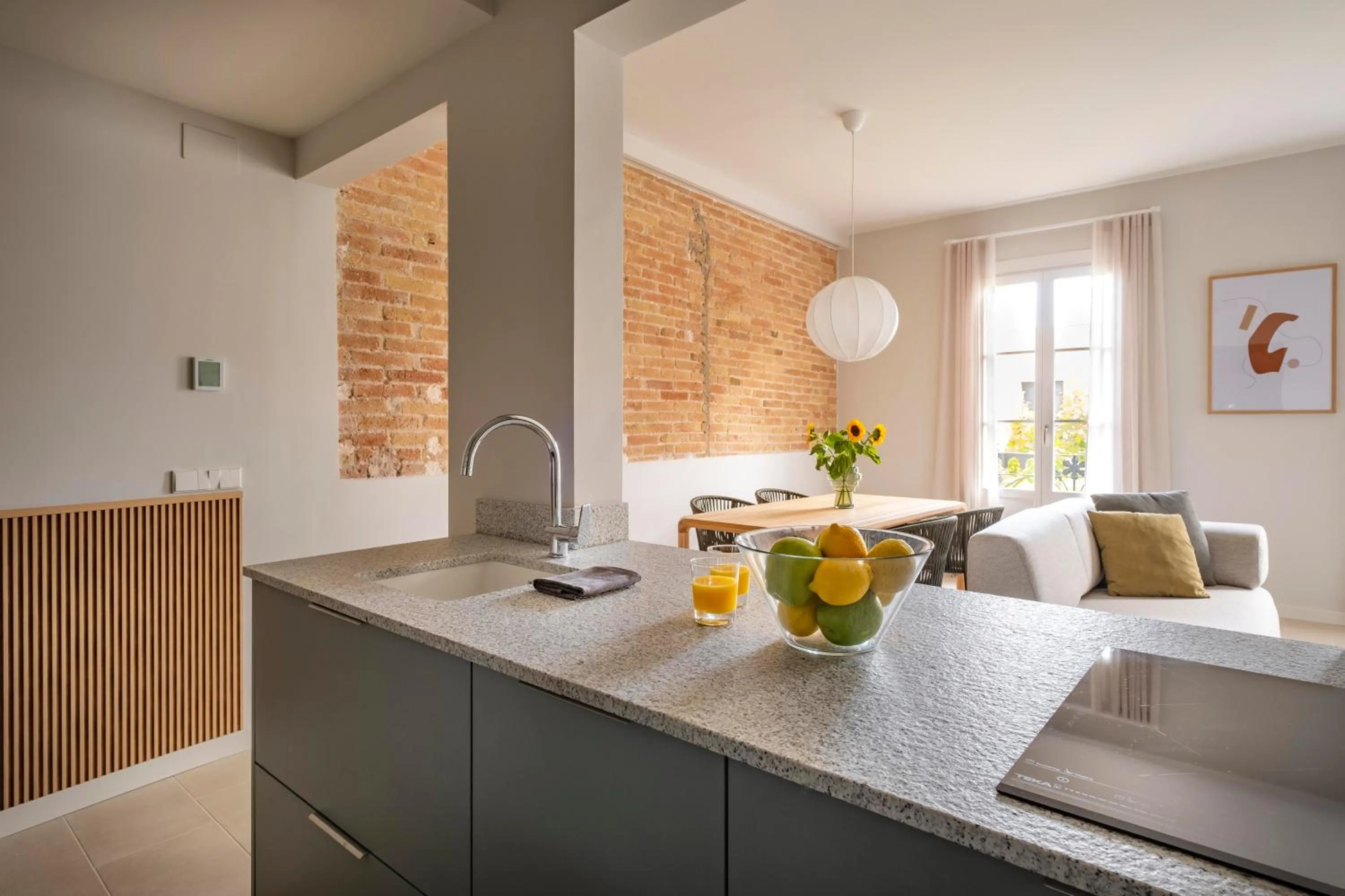 Kitchen or kitchenette in Aspasios Garden Apartments