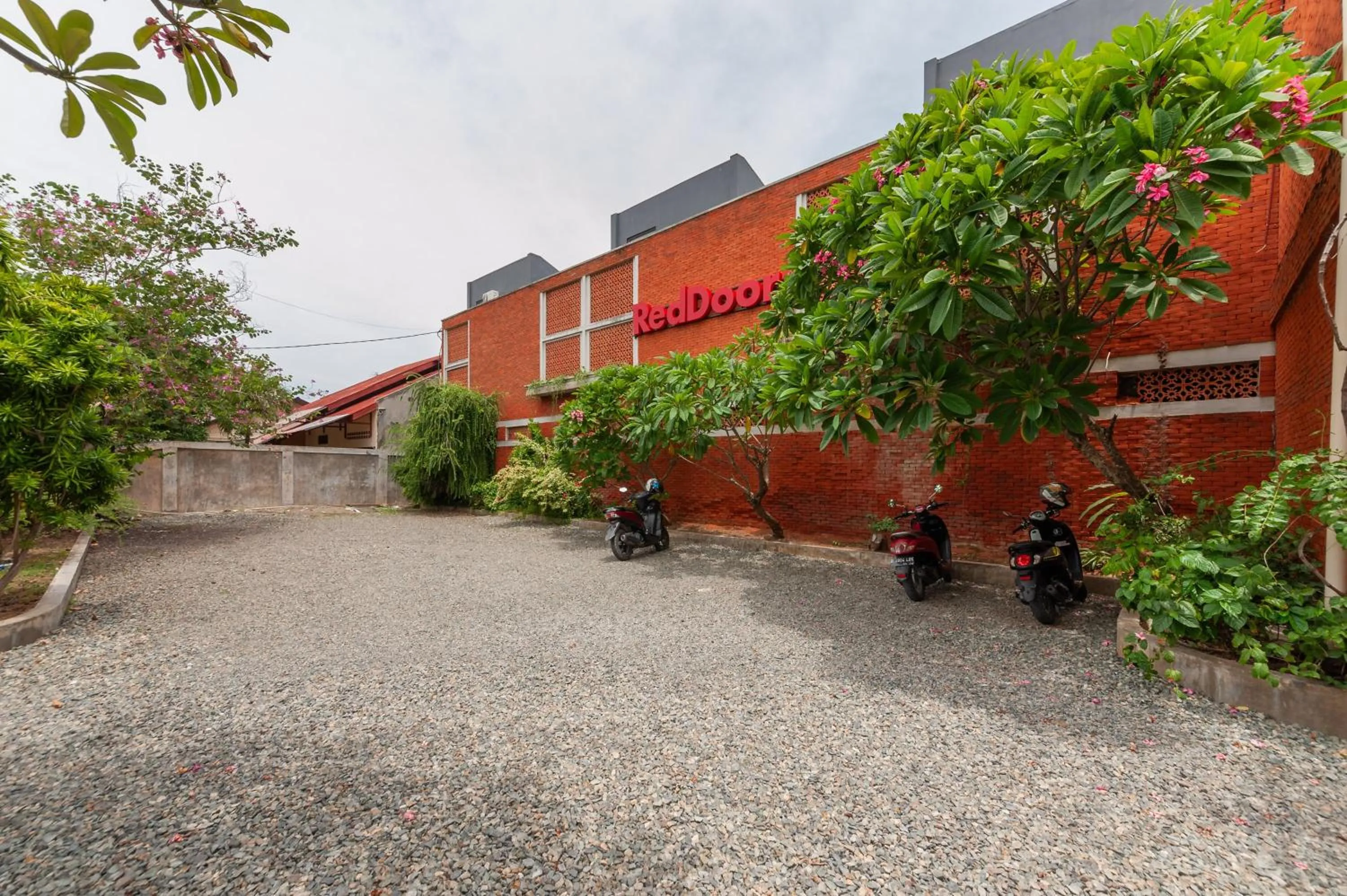 Property building in RedDoorz Syariah near Banda Aceh Convention Hall