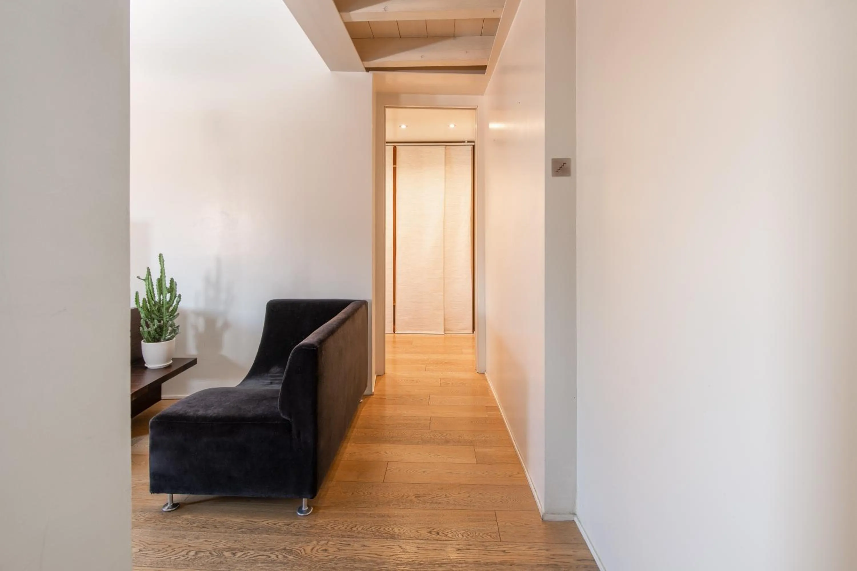 Lobby or reception in Stunning top floor flat in the heart of Verona
