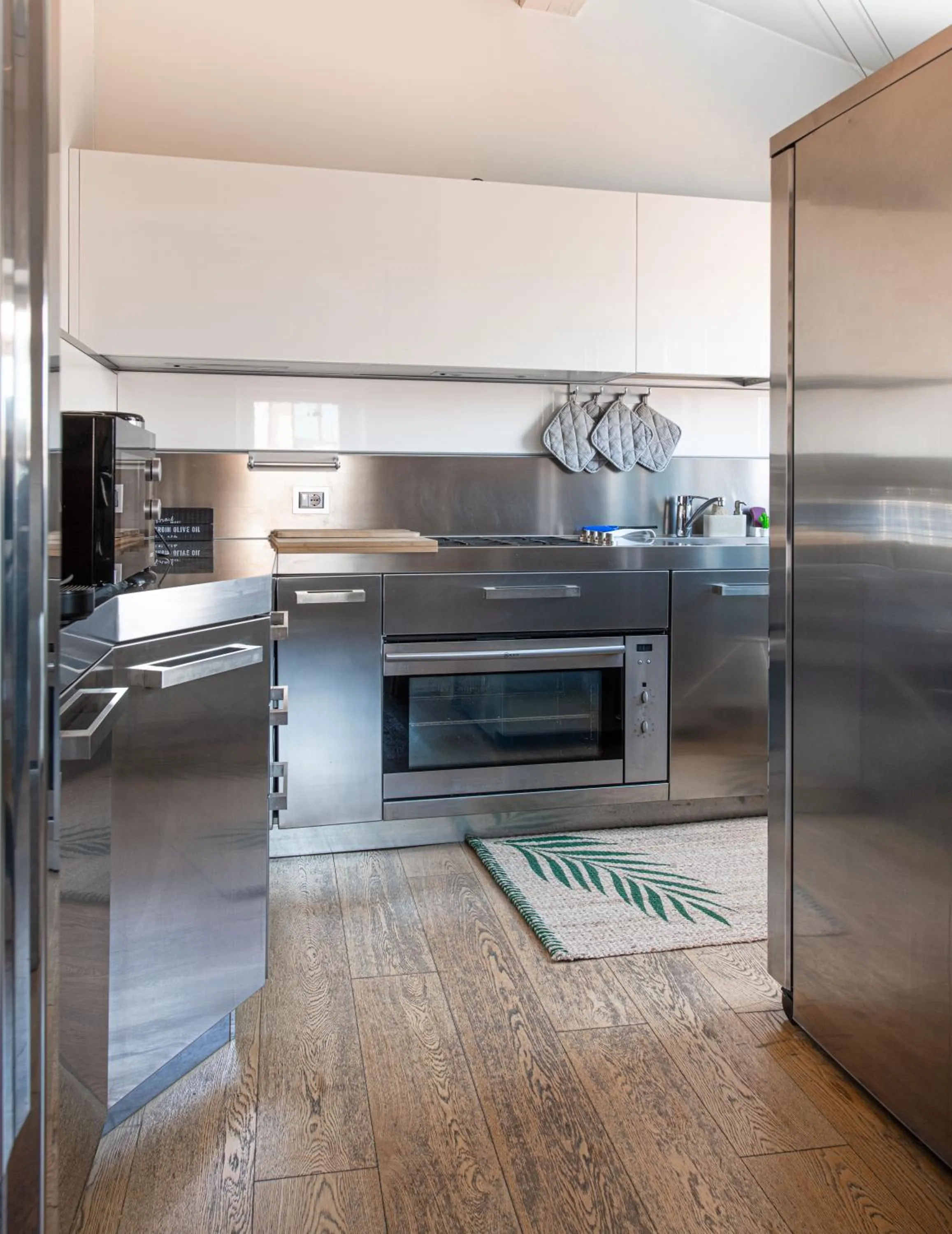 Kitchen or kitchenette in Stunning top floor flat in the heart of Verona