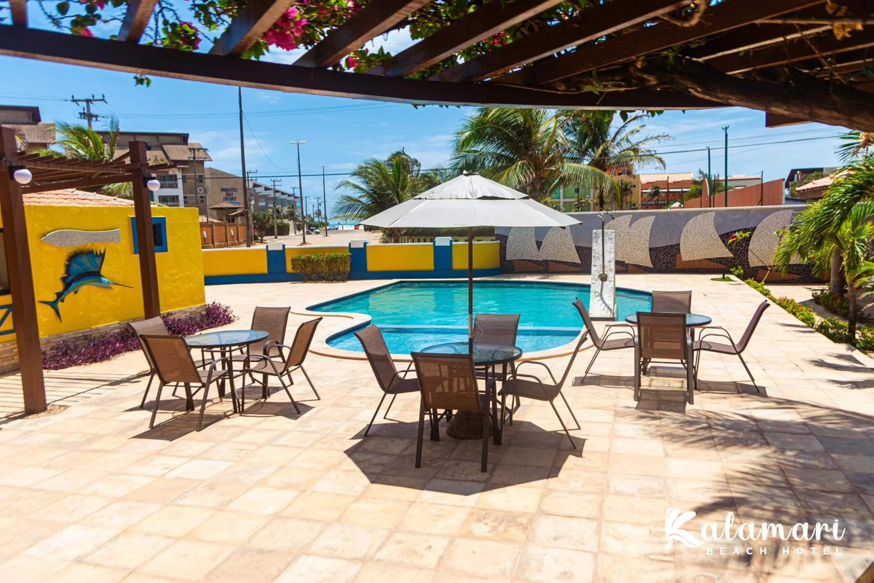 Kalamari Beach Hotel