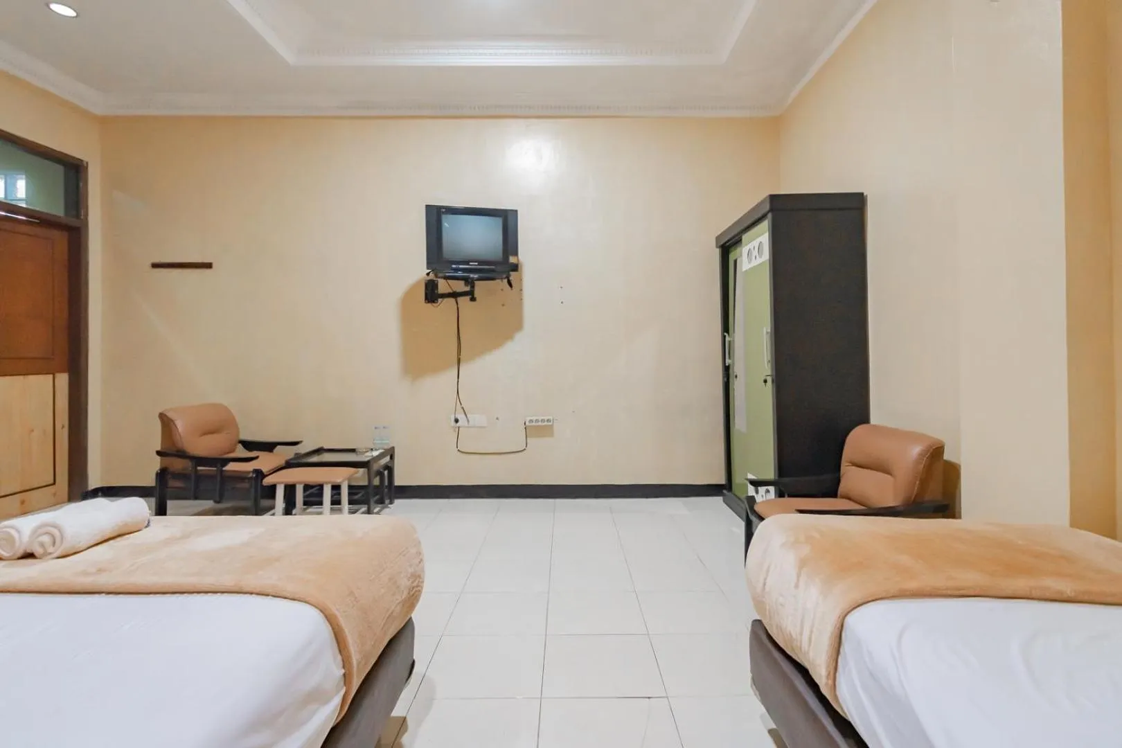 Bedroom, Bed in Hotel Markoni Pamanukan Mitra RedDoorz