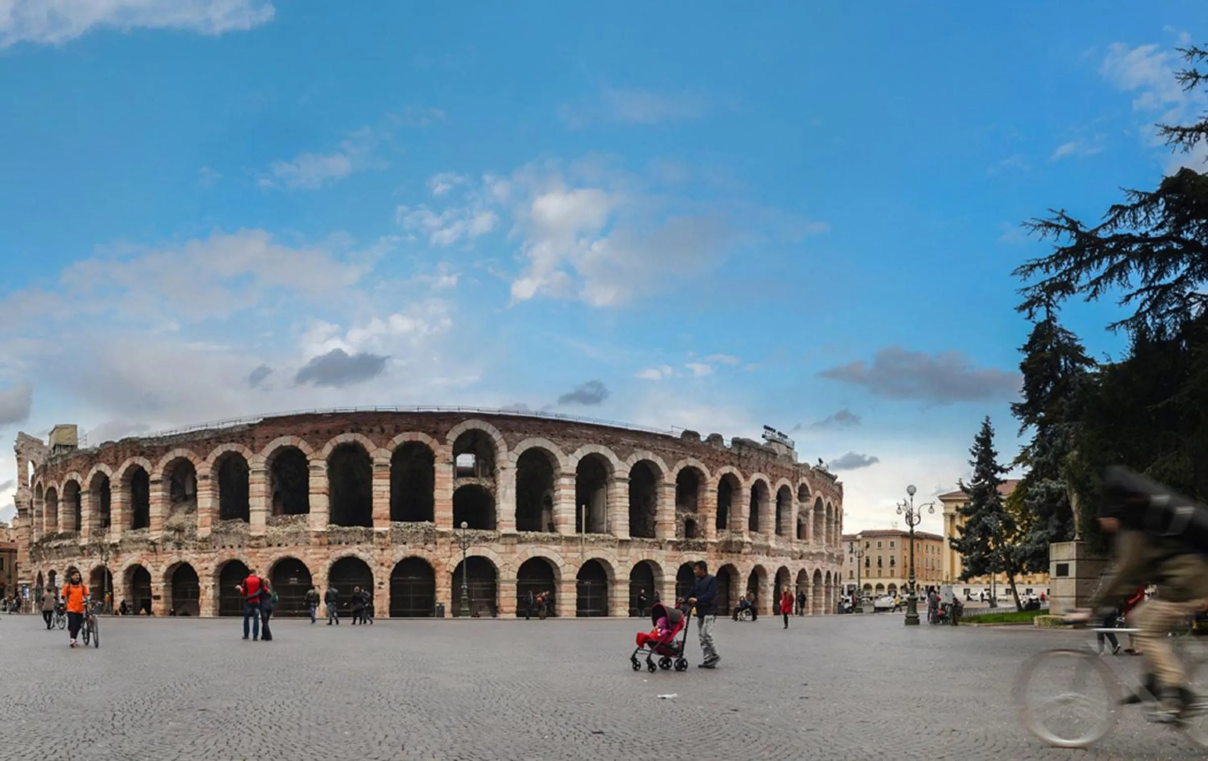 Nearby landmark in Italianflat - Arena di Verona Rensi