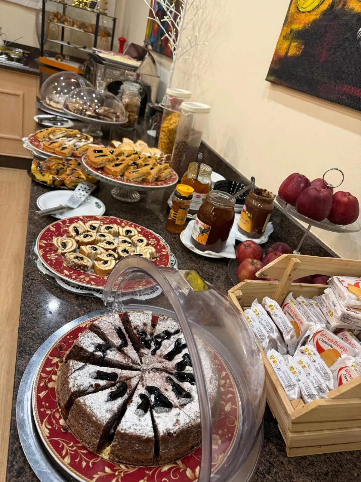 Food and drinks in LAERTE PALACE HOTEL