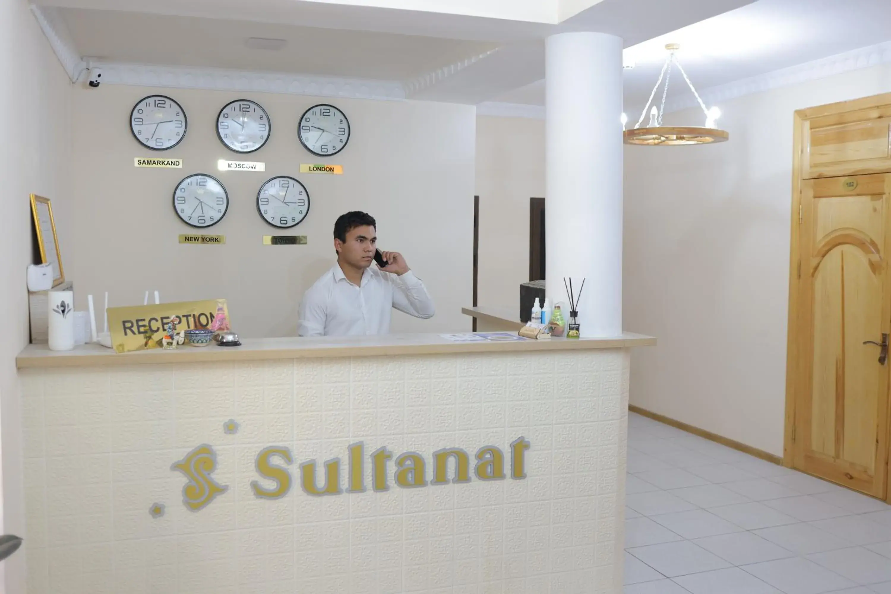 Lobby or reception in Sultanat Hotel Lobby or reception in Sultanat Hotel