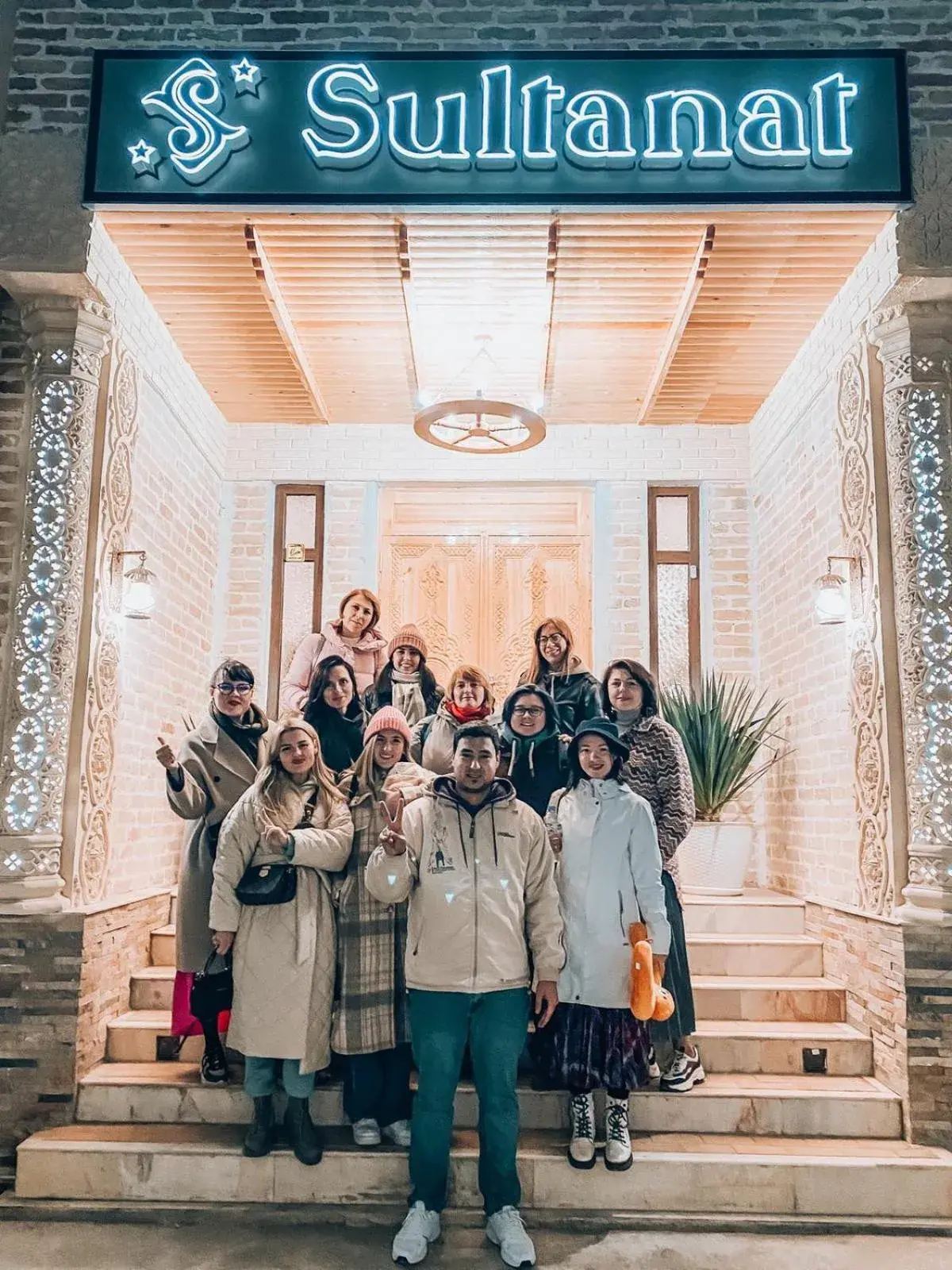 Facade/entrance in Sultanat Hotel Facade/entrance in Sultanat Hotel