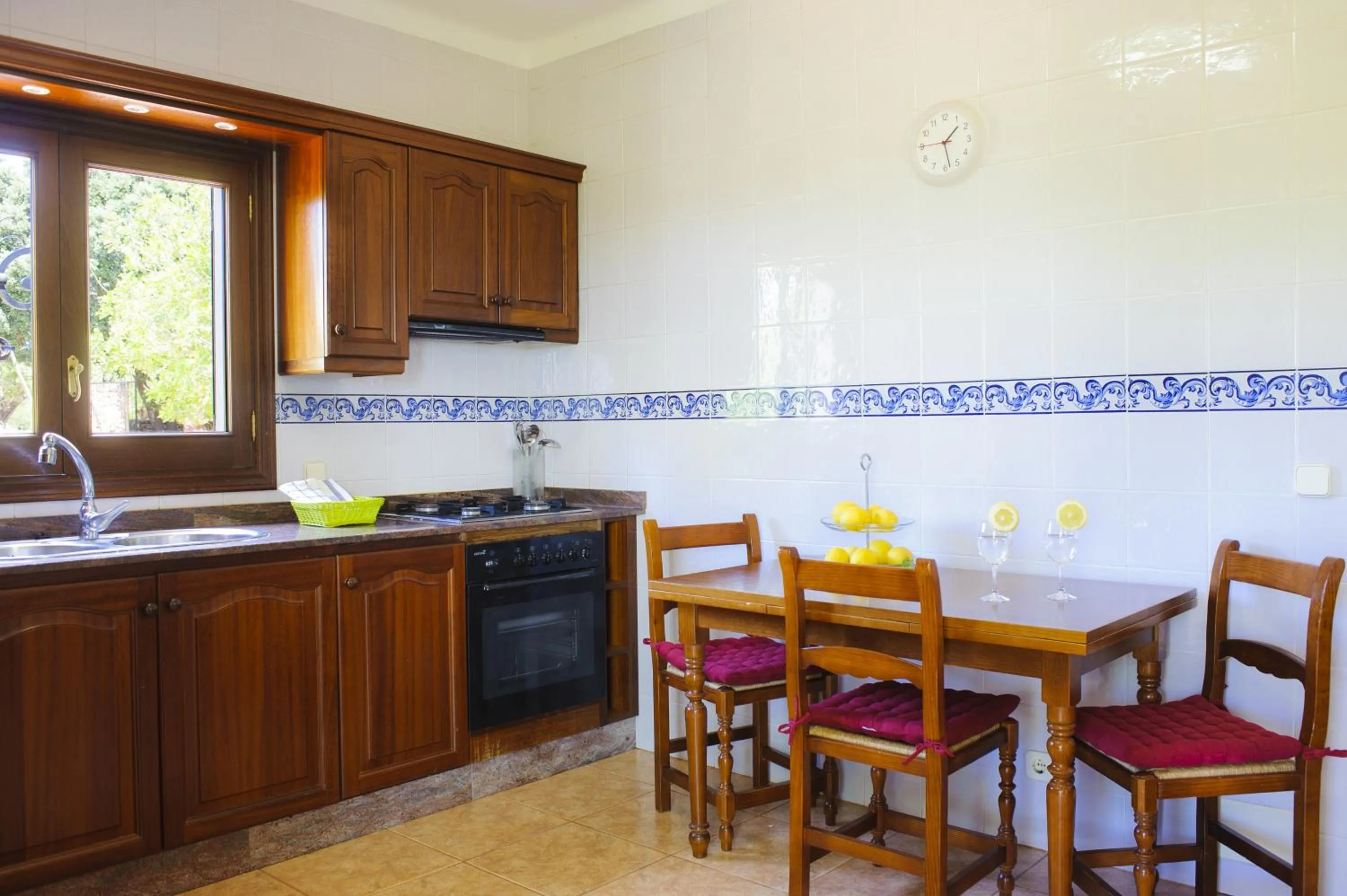 Kitchen or kitchenette in Finca Miquel Tomas