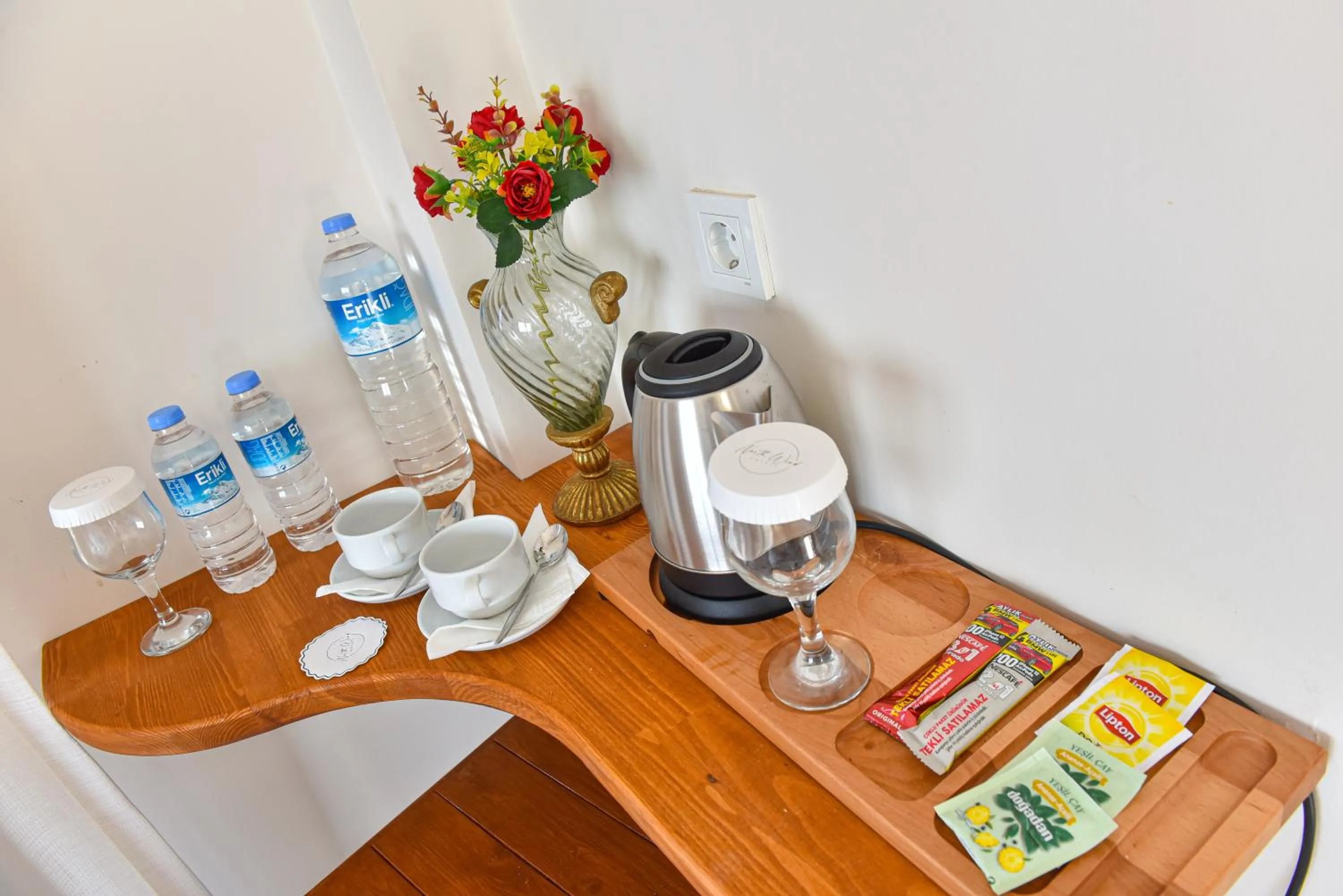 Coffee/tea facilities in NORTH WIND HOTELS - Karaburun
