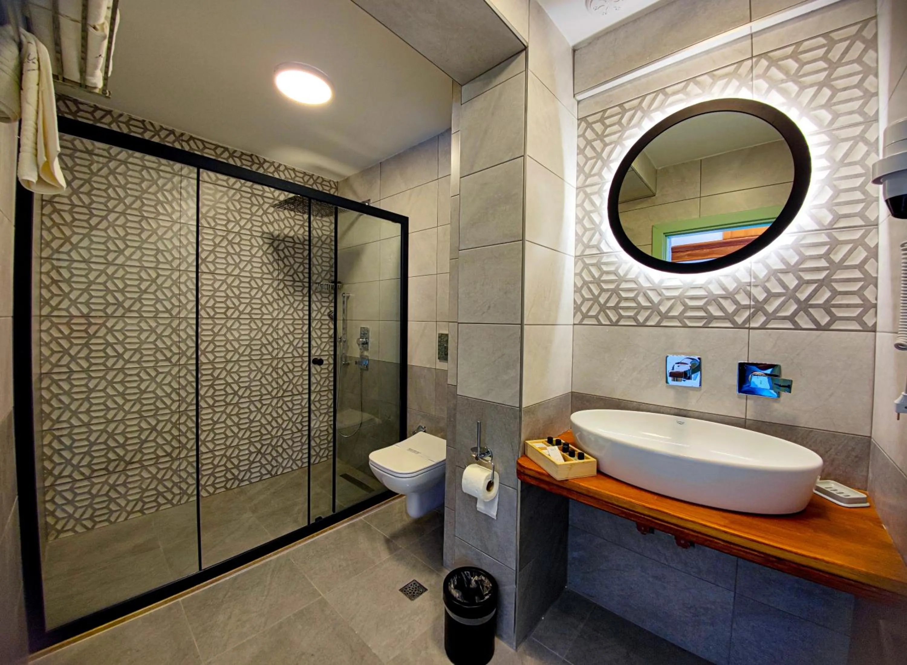 NORTH WIND HOTELS - Karaburun