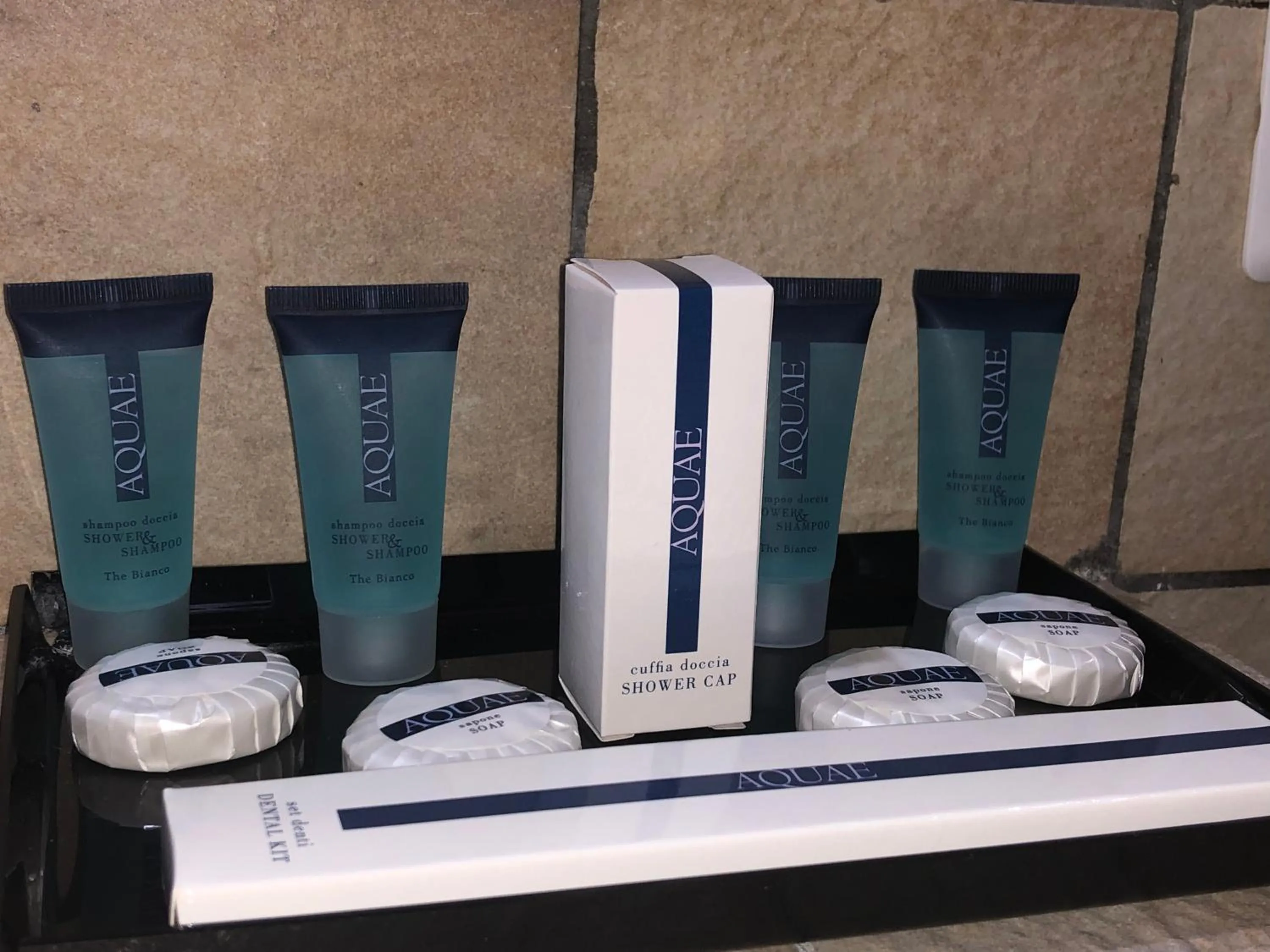 Bathroom in Aquila Di Mare