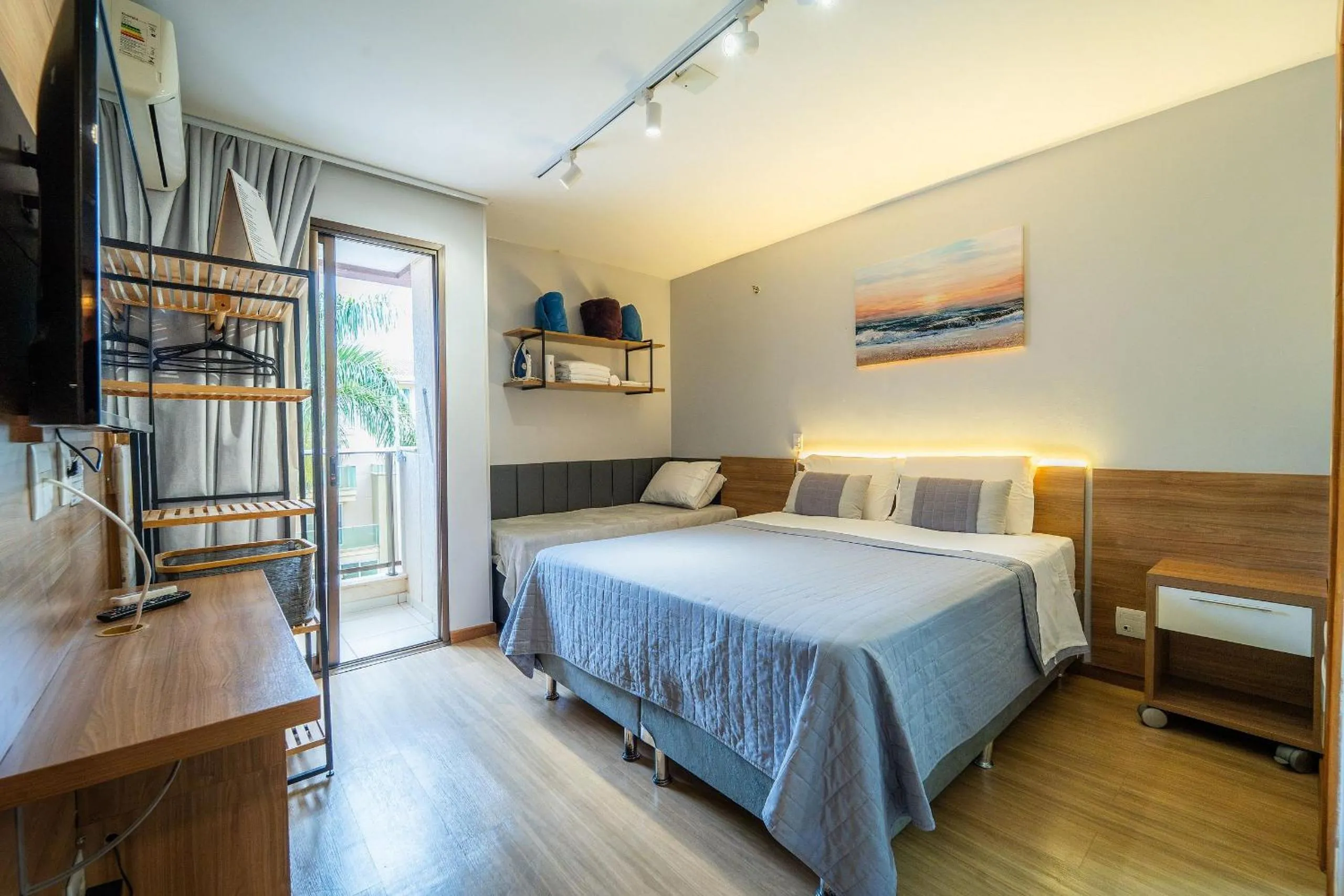 Bed in Life Resort beira lago próx a esplanada