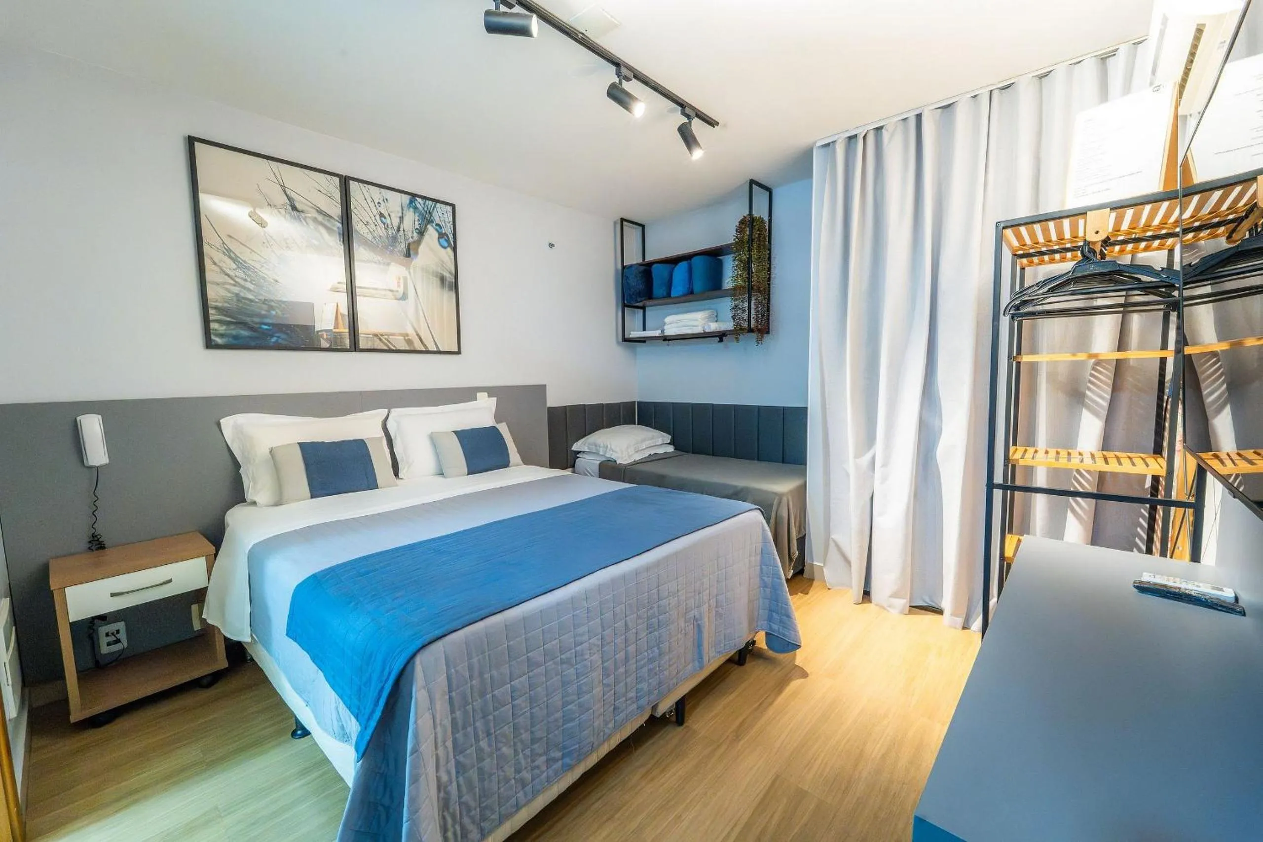 Bed in Life Resort beira lago próx a esplanada