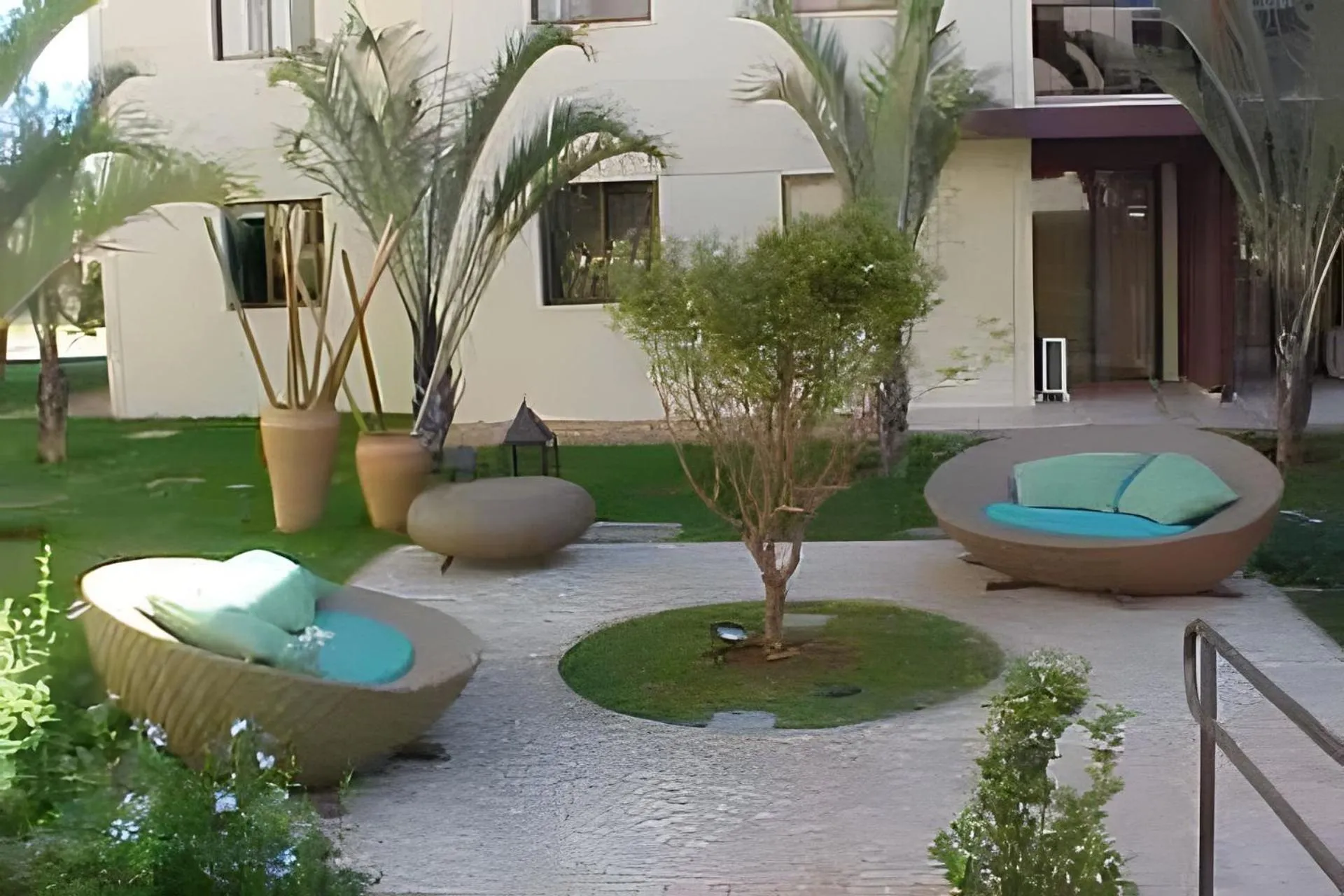Seating area in Life Resort beira lago próx a esplanada
