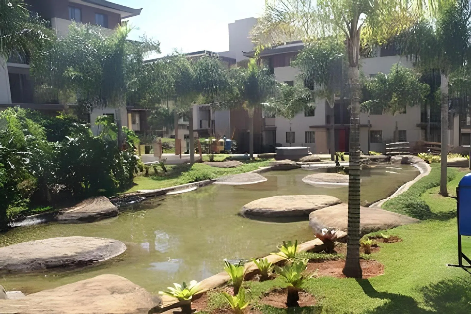 Garden in Life Resort beira lago próx a esplanada