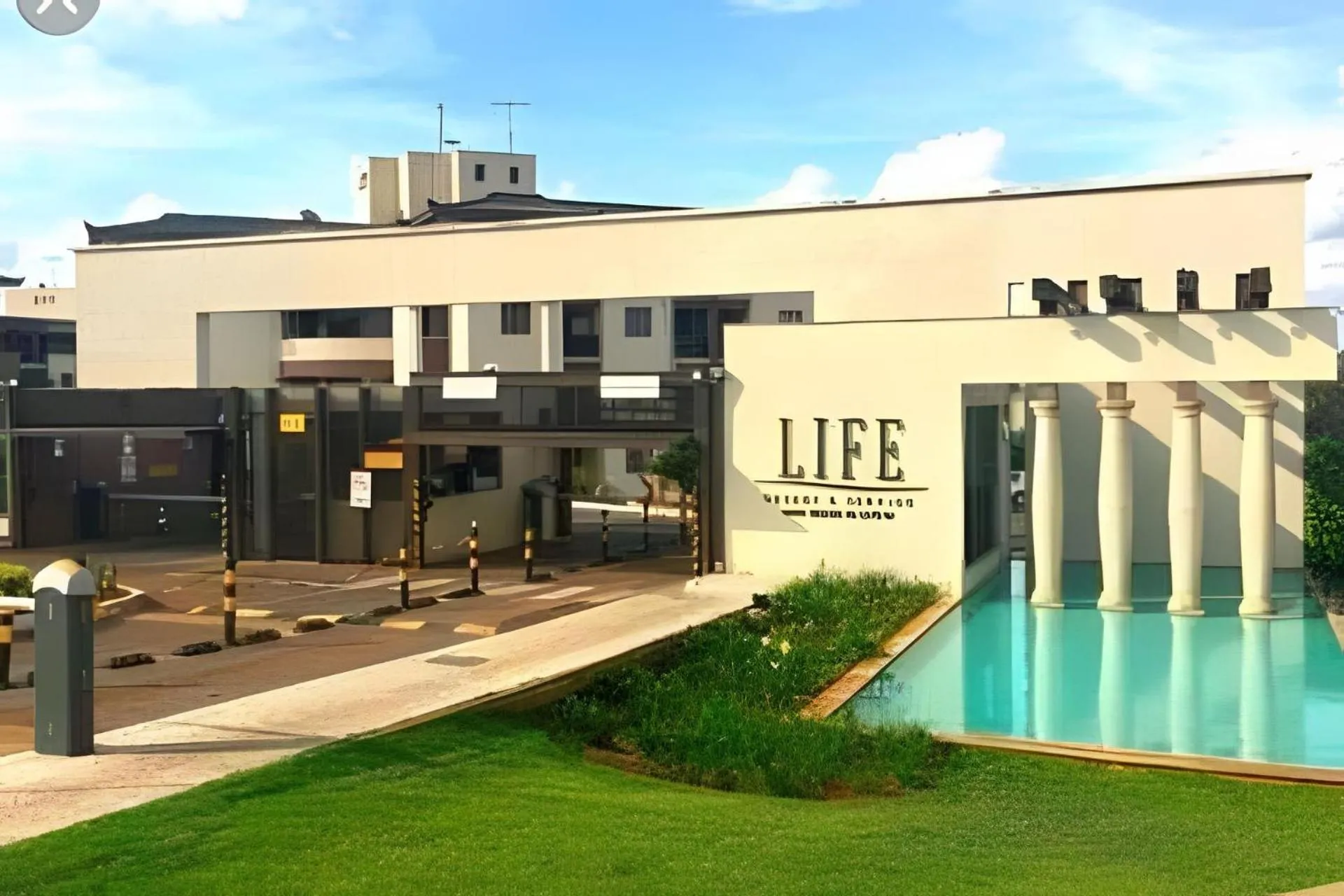 Facade/entrance in Life Resort beira lago próx a esplanada