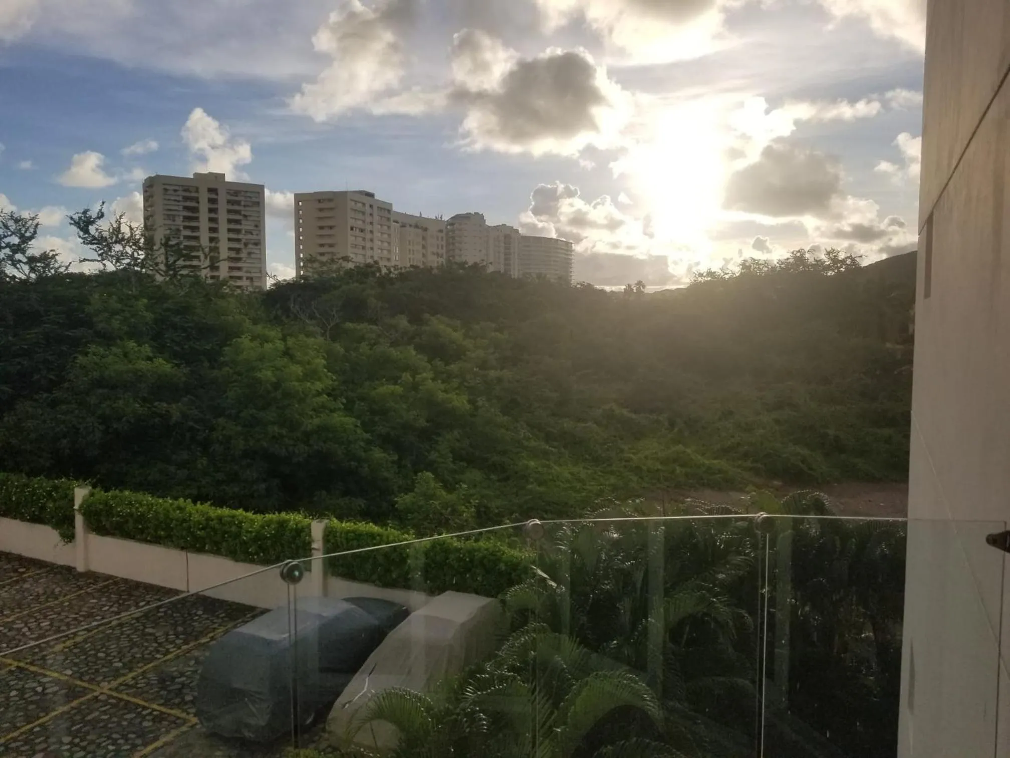 Perfectly located spacious apartment with 2 balconies