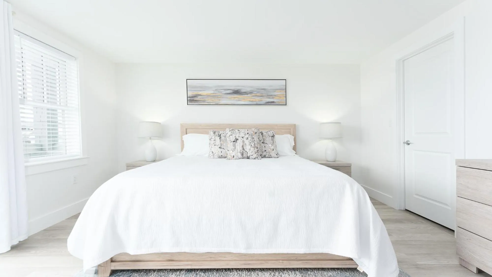 Apartment with Sea View in Thomas Sea Suites at Harbourtown