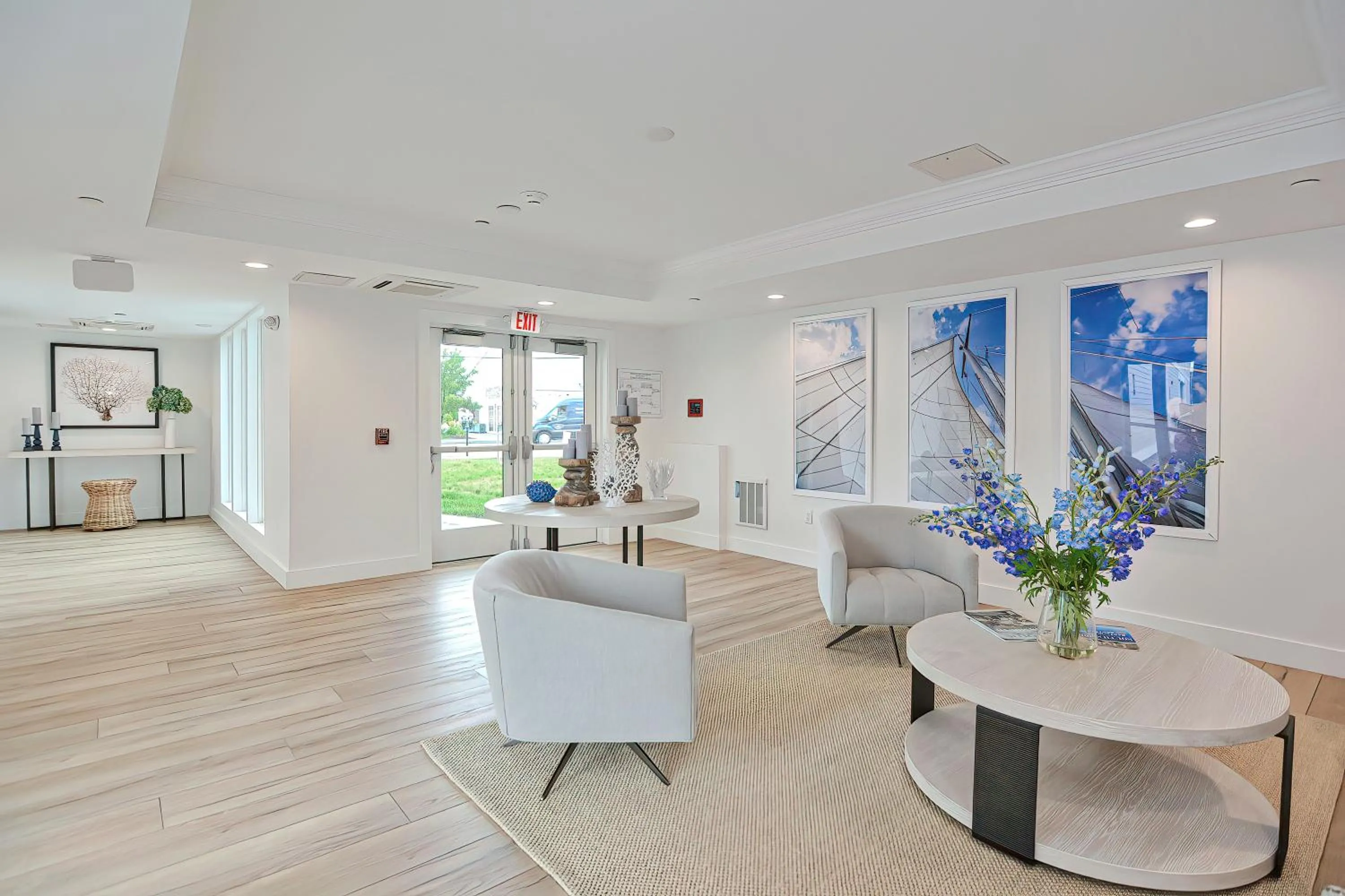 Lobby or reception in Thomas Sea Suites at Harbourtown