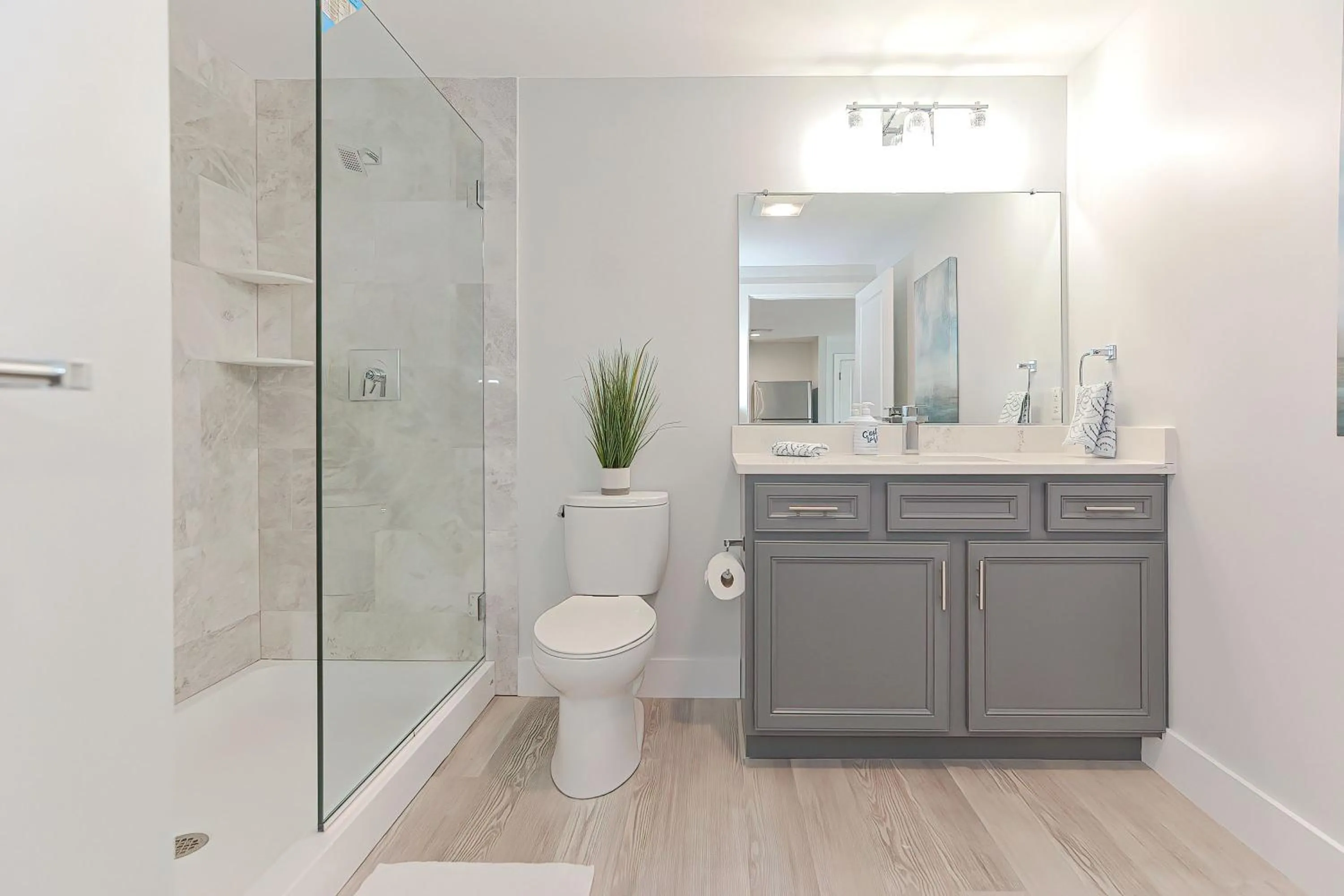 Bathroom in Thomas Sea Suites at Harbourtown