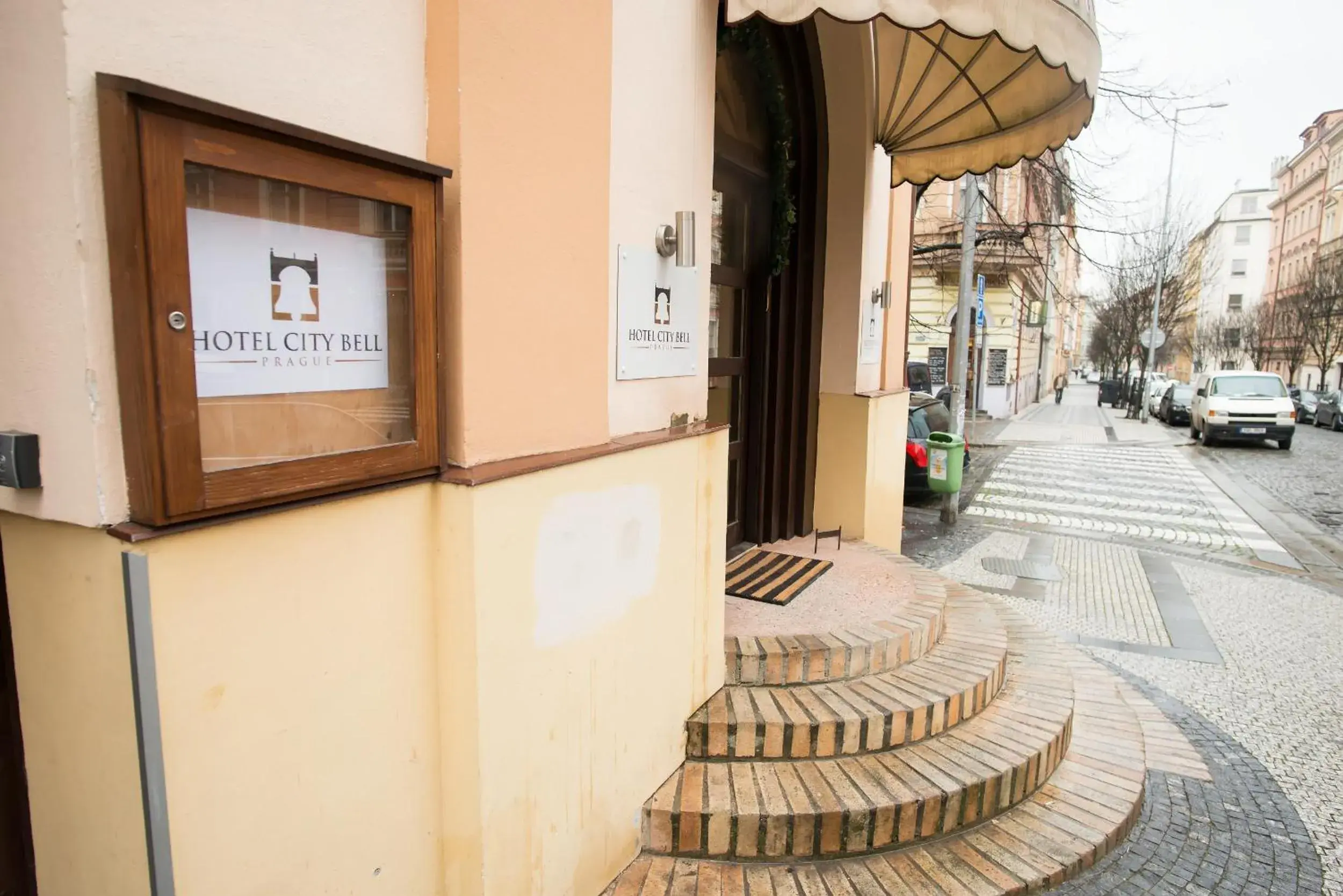 Facade/entrance in Hotel City Bell Facade/entrance in Hotel City Bell