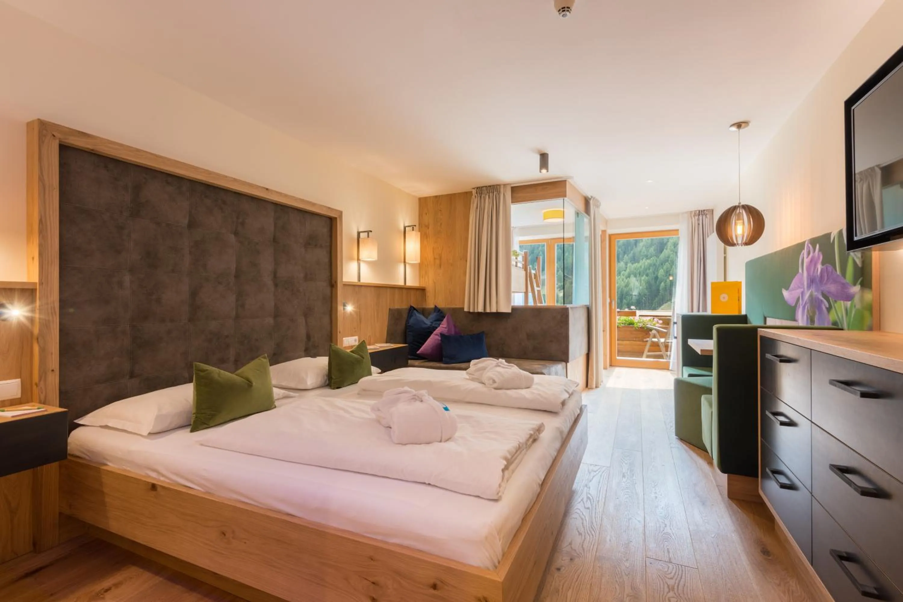 Photo of the whole room, Bed in Familienhotel Huber