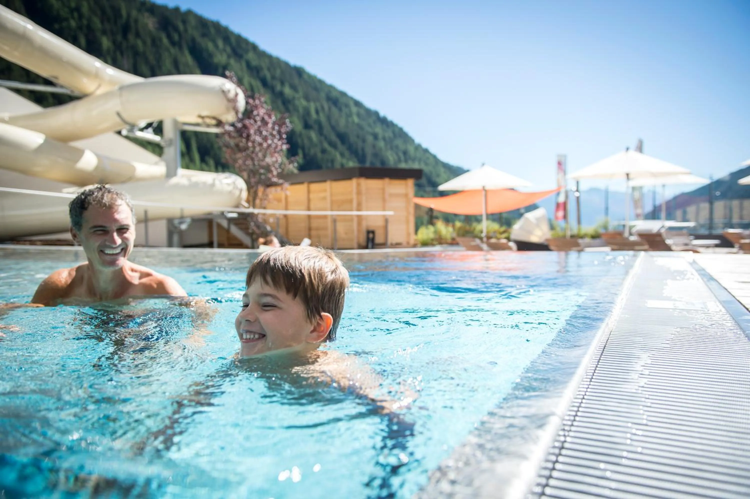 Open Air Bath in Familienhotel Huber