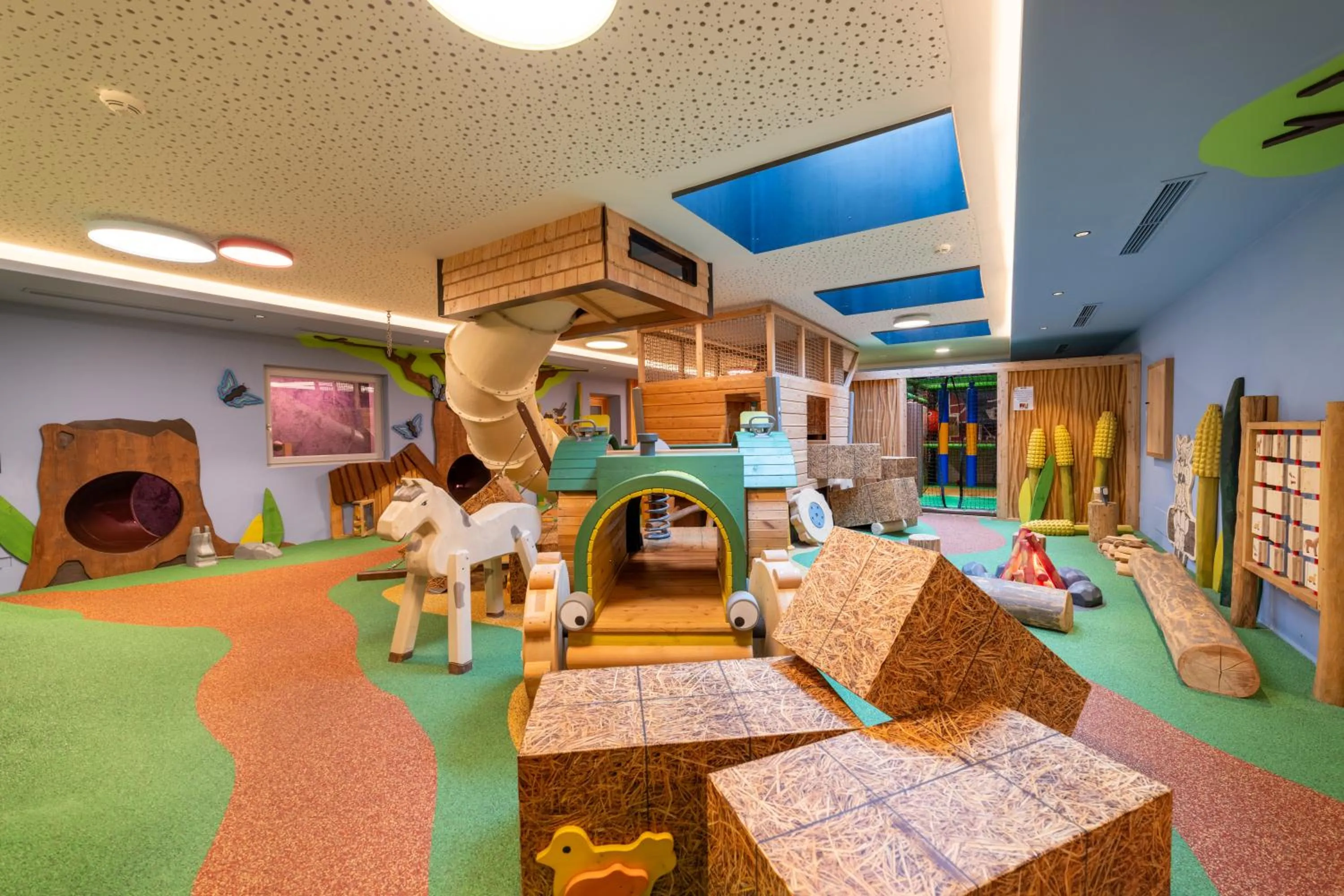 Children play ground in Familienhotel Huber