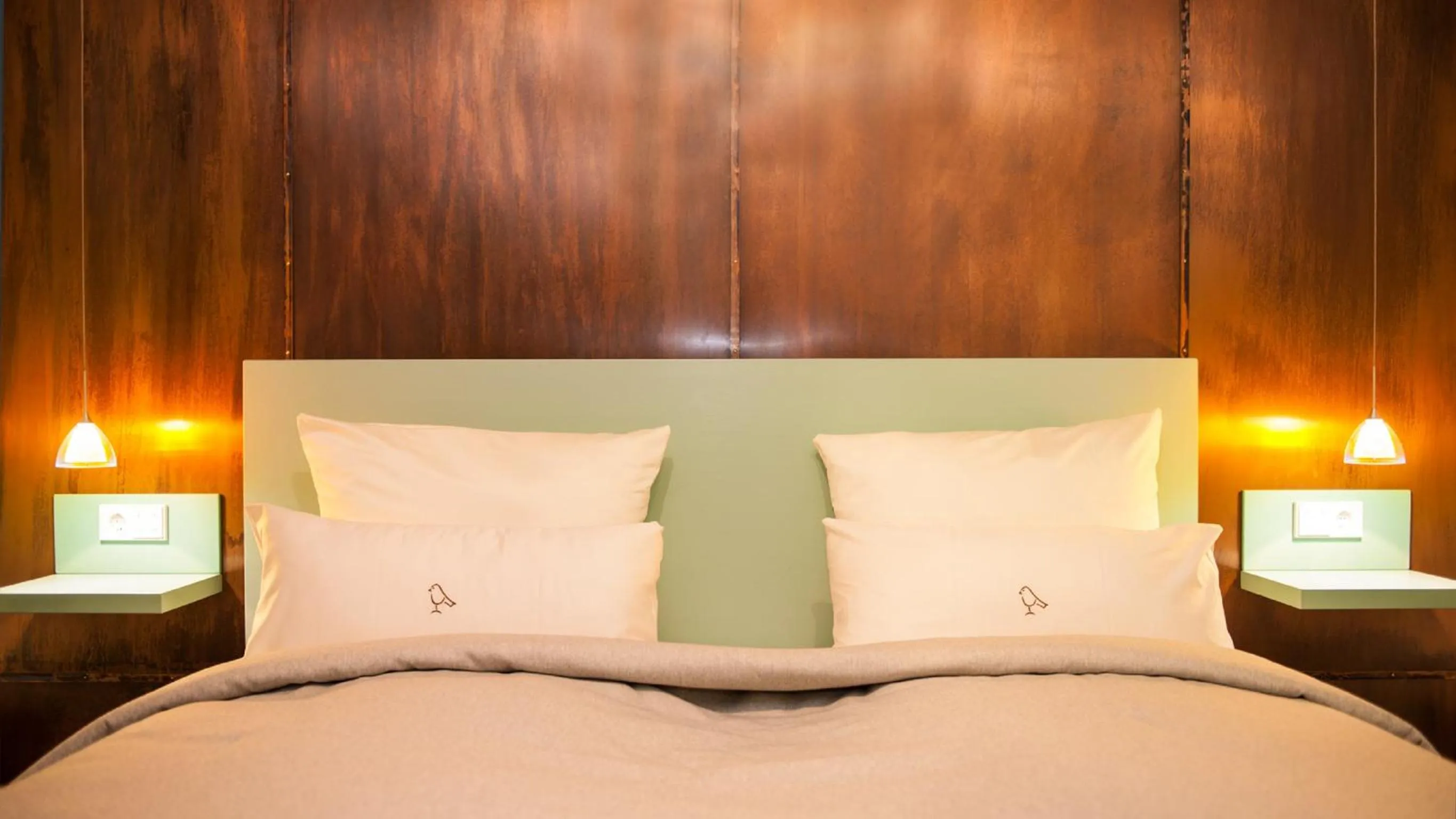 Bedroom, Bed in Romantik Hotel Meisenheimer Hof