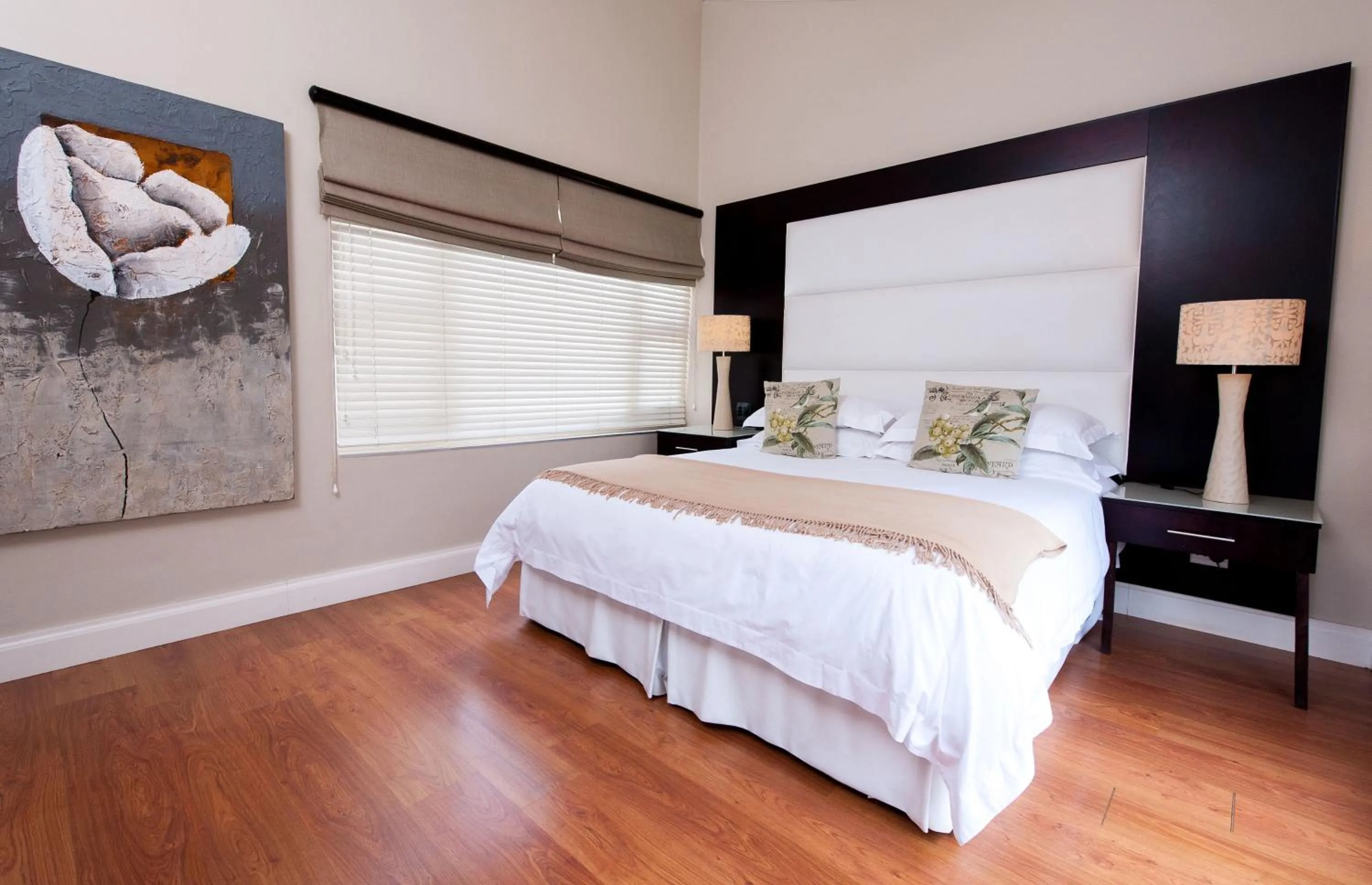 Bed in Forest Manor Boutique Guesthouse