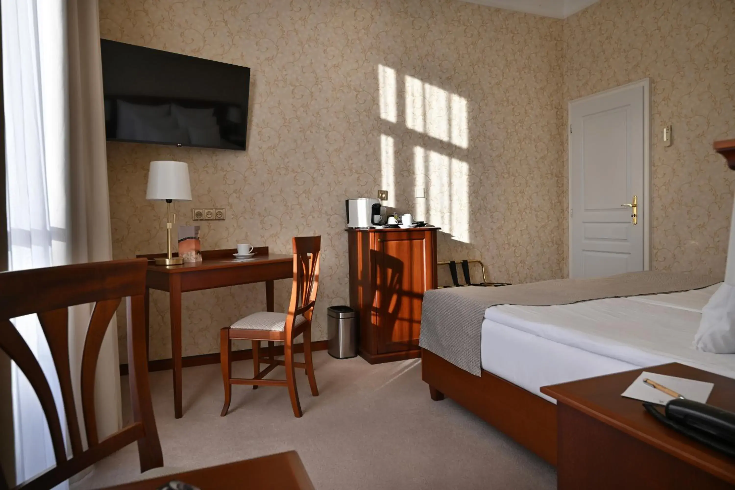 Property building, Bed in Hotel Rott Property building, Bed in Hotel Rott