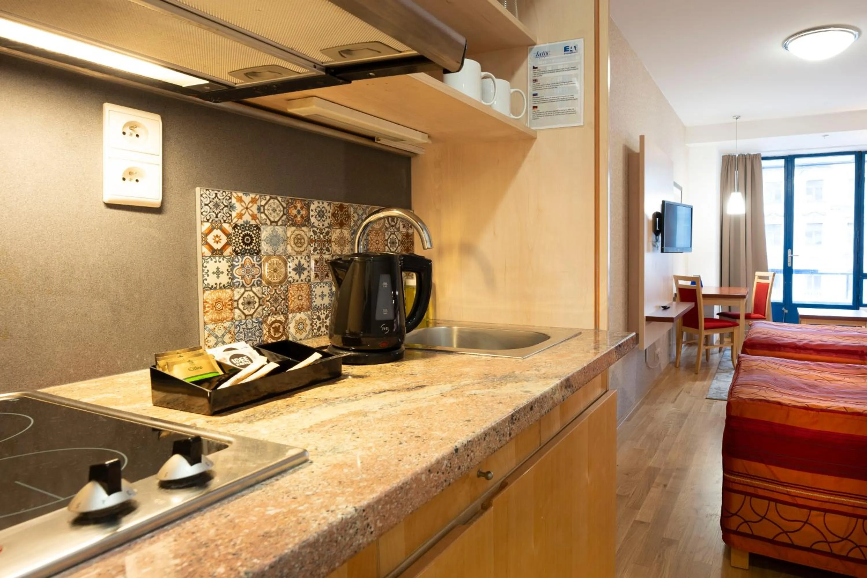 Kitchen or kitchenette in EA Hotel Julis
