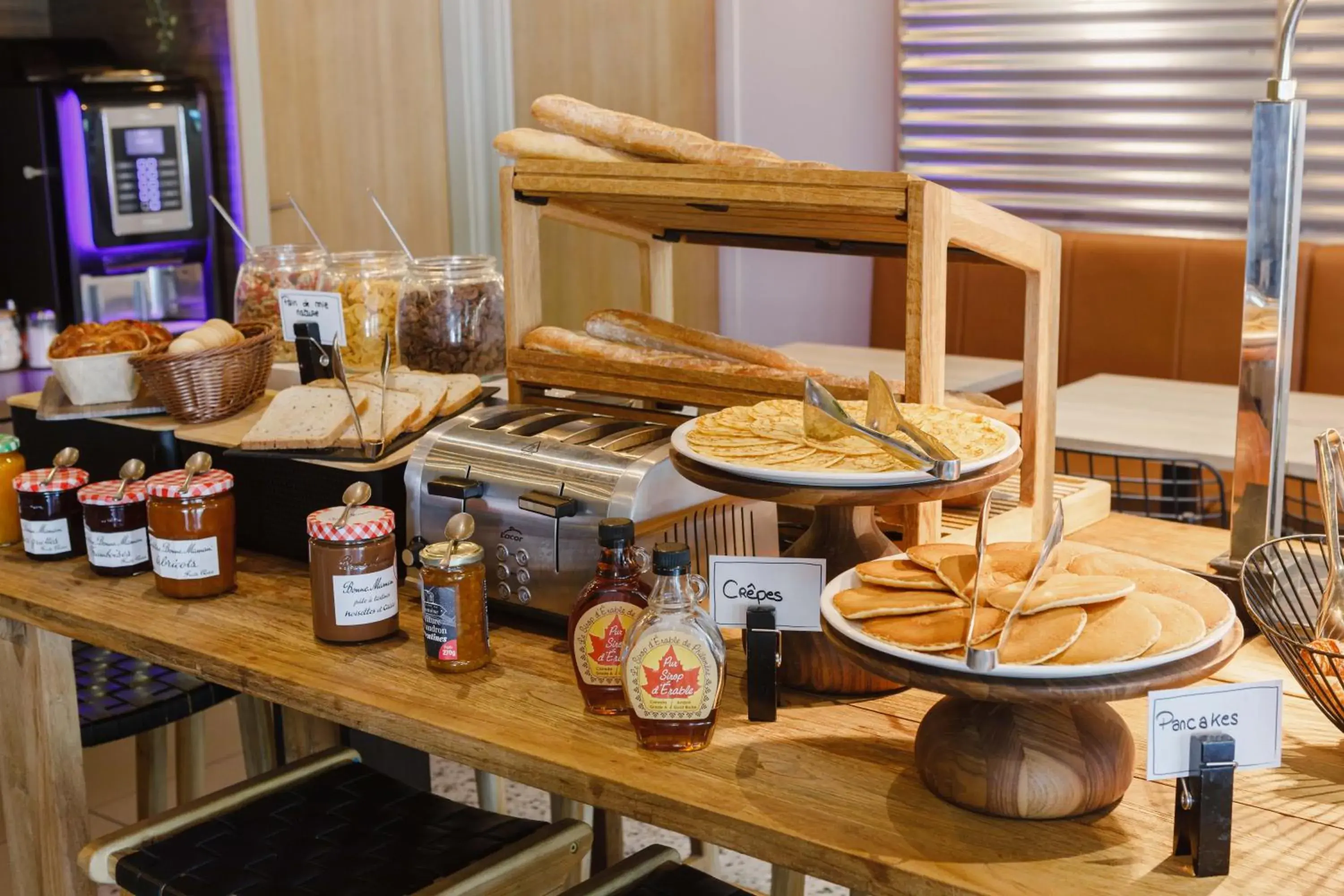 Breakfast in ibis Lyon Est Meyzieu Breakfast in ibis Lyon Est Meyzieu