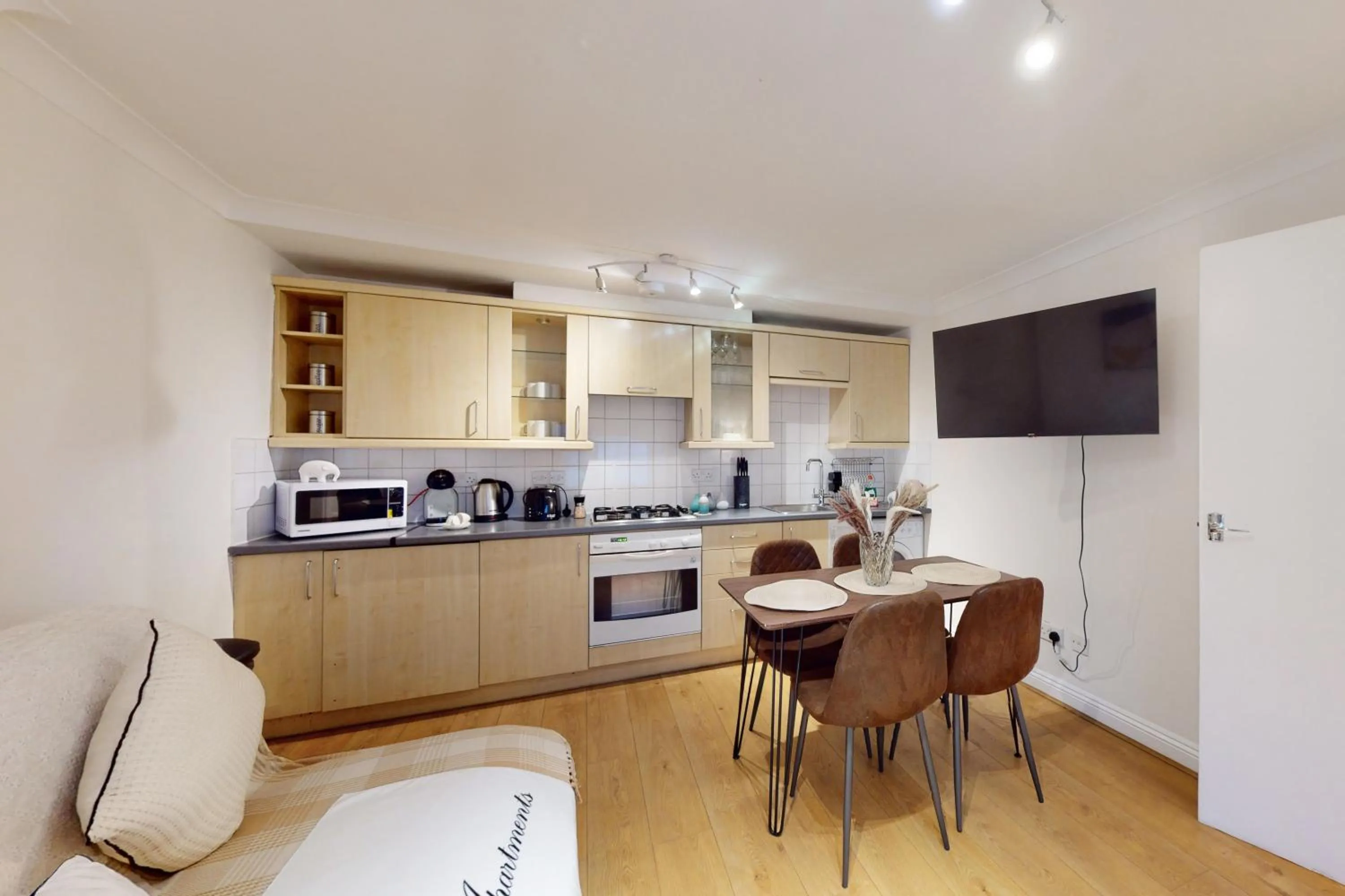 kitchen in Park Lane Apartments Baker Street