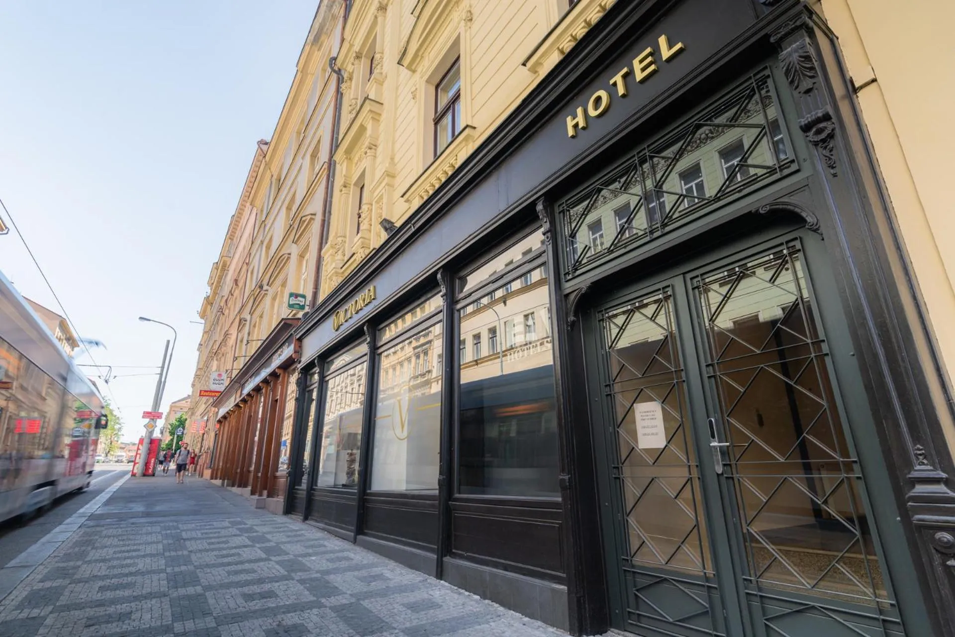 Property building in EA Hotel Victoria