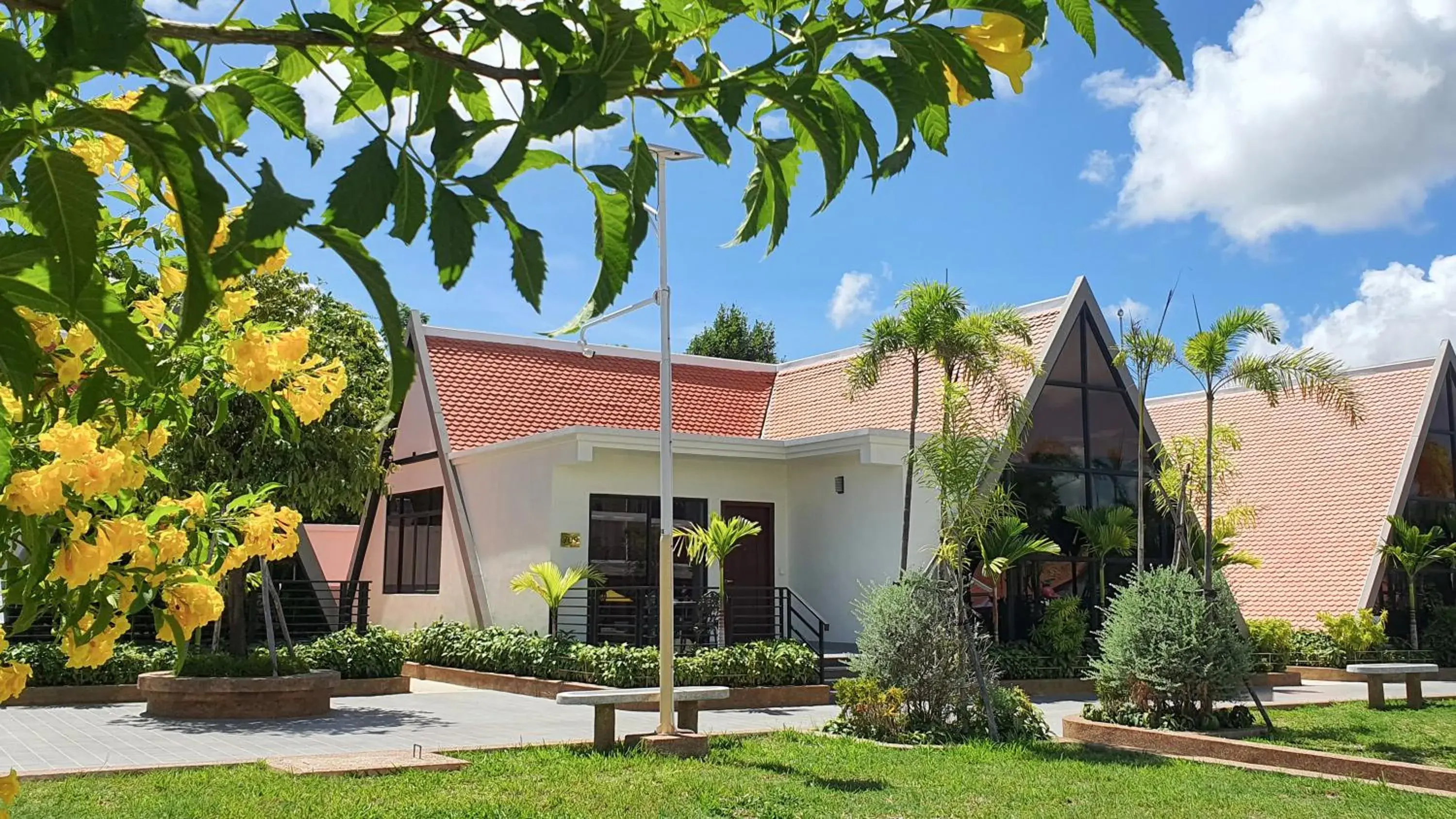 Property building in Vakara Hotel Kep Property building in Vakara Hotel Kep