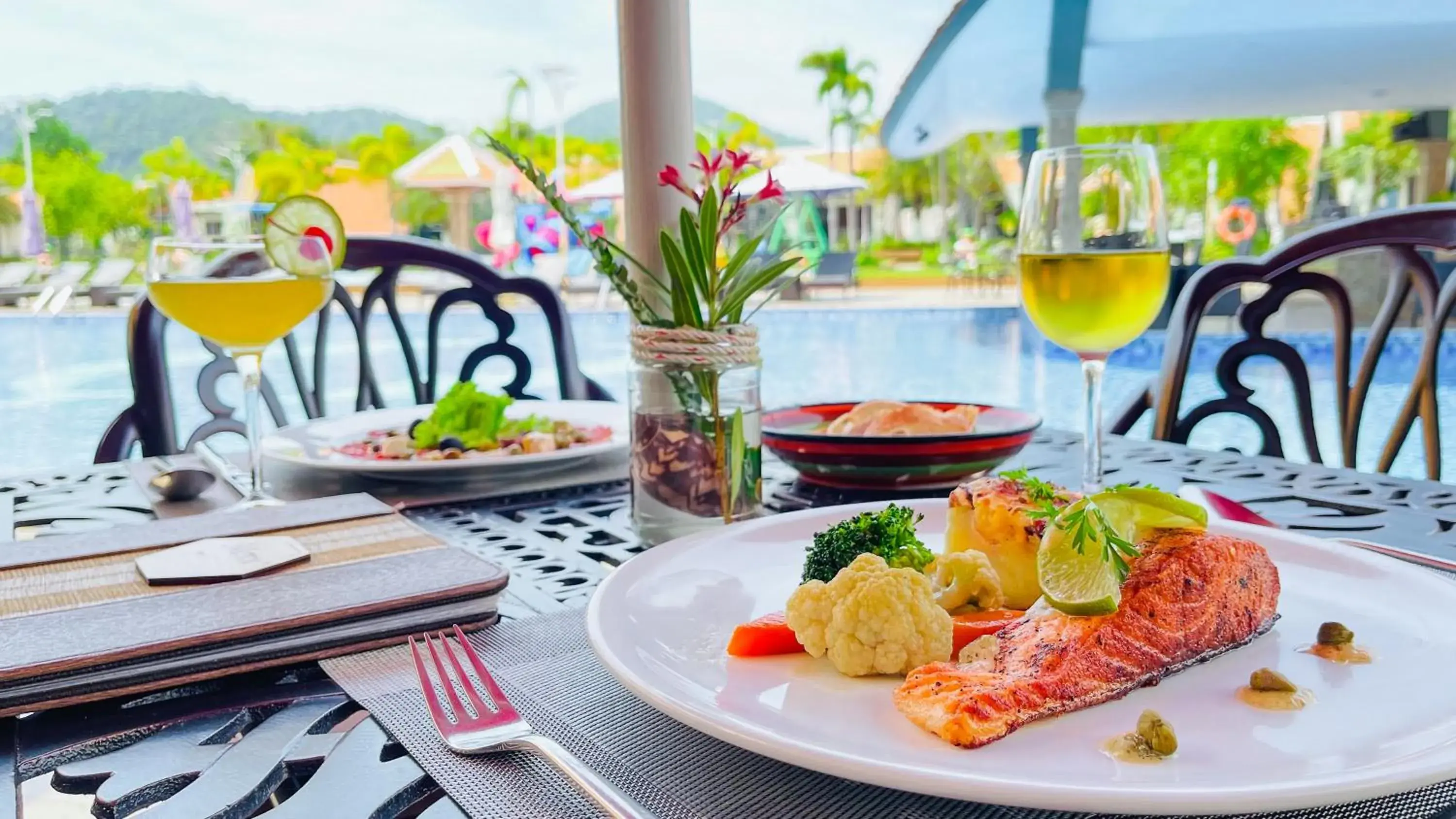 Food and drinks in Vakara Hotel Kep Food and drinks in Vakara Hotel Kep