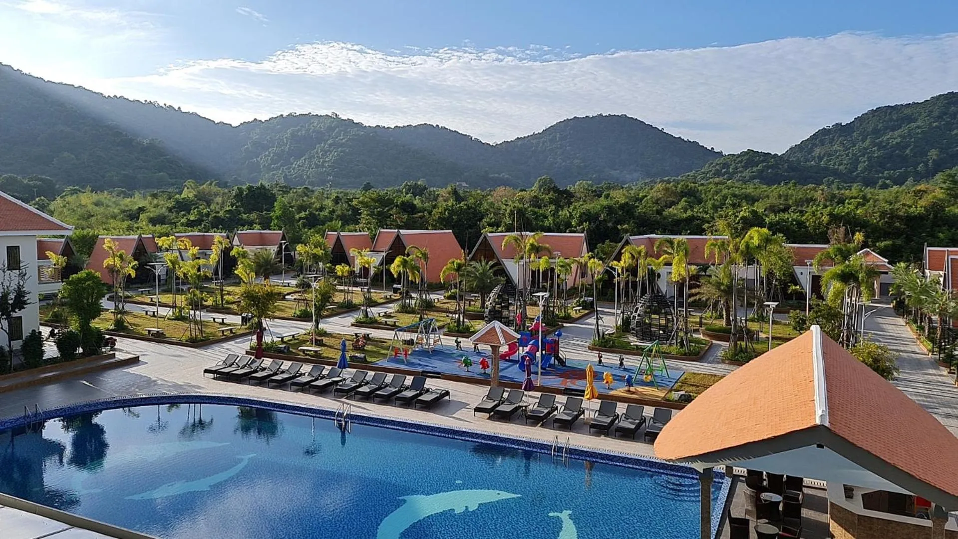 Property building in Vakara Hotel Kep