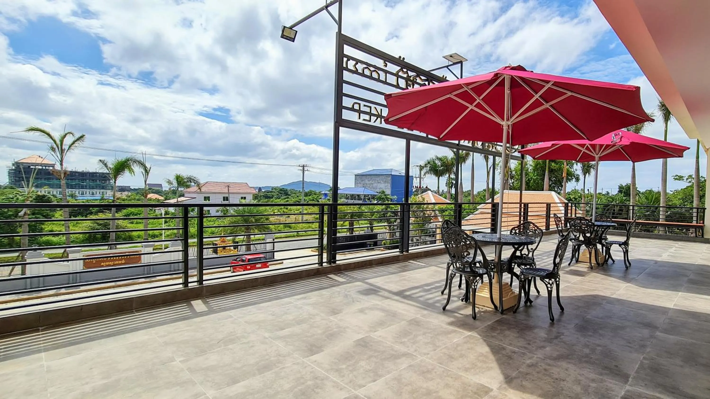 Property building in Vakara Hotel Kep