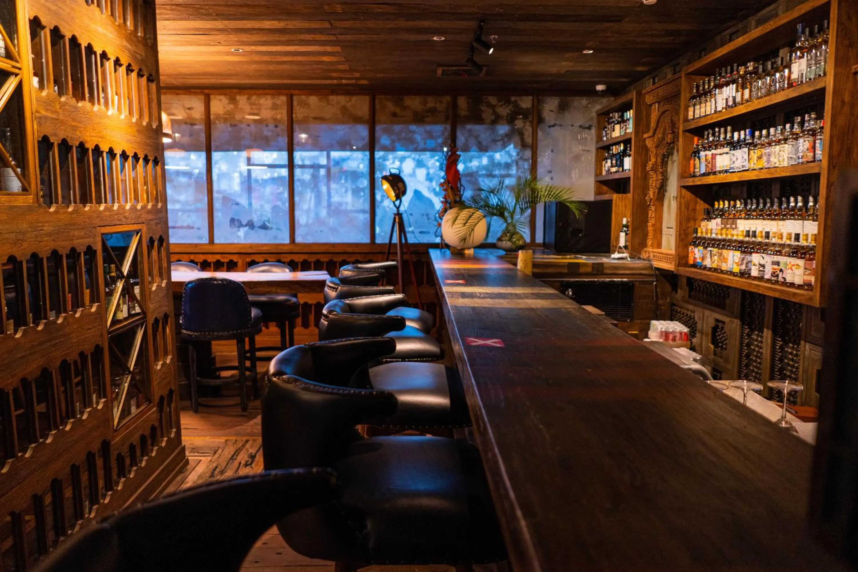 Restaurant/places to eat in The Orient Jakarta, a Royal Hideaway Hotel