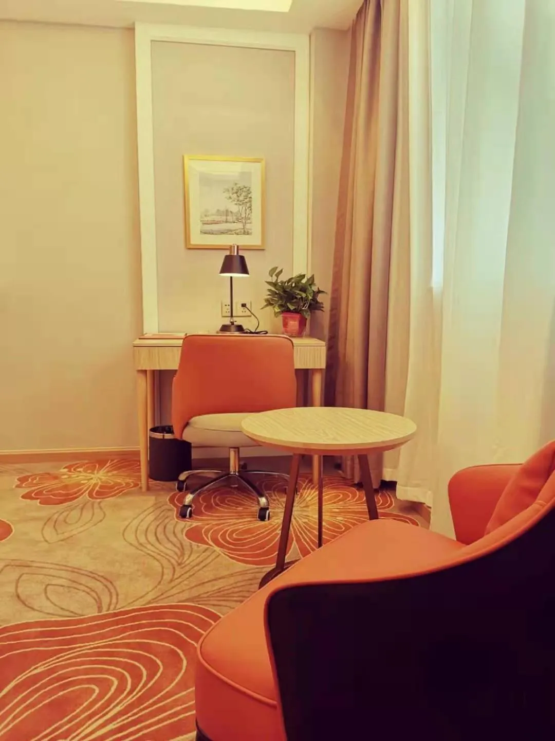 Seating area in Vienna Hotel