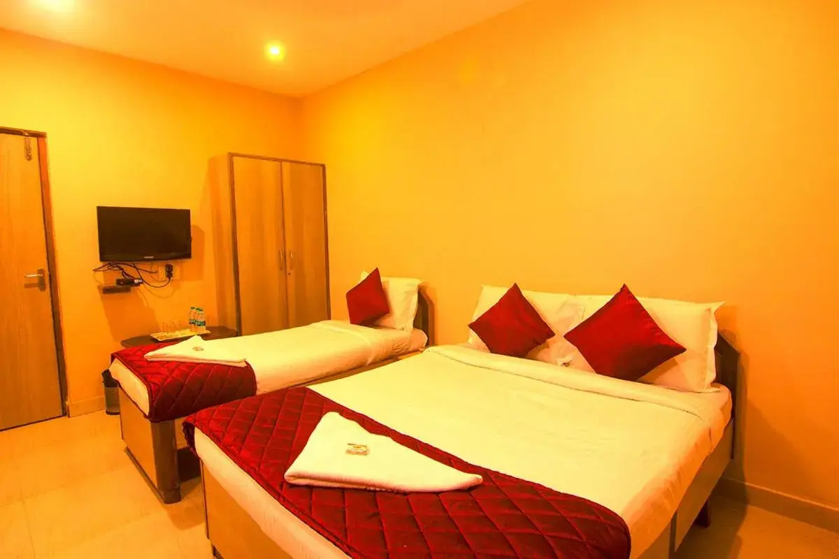 Bed in JJs PARK INN Bed in JJs PARK INN