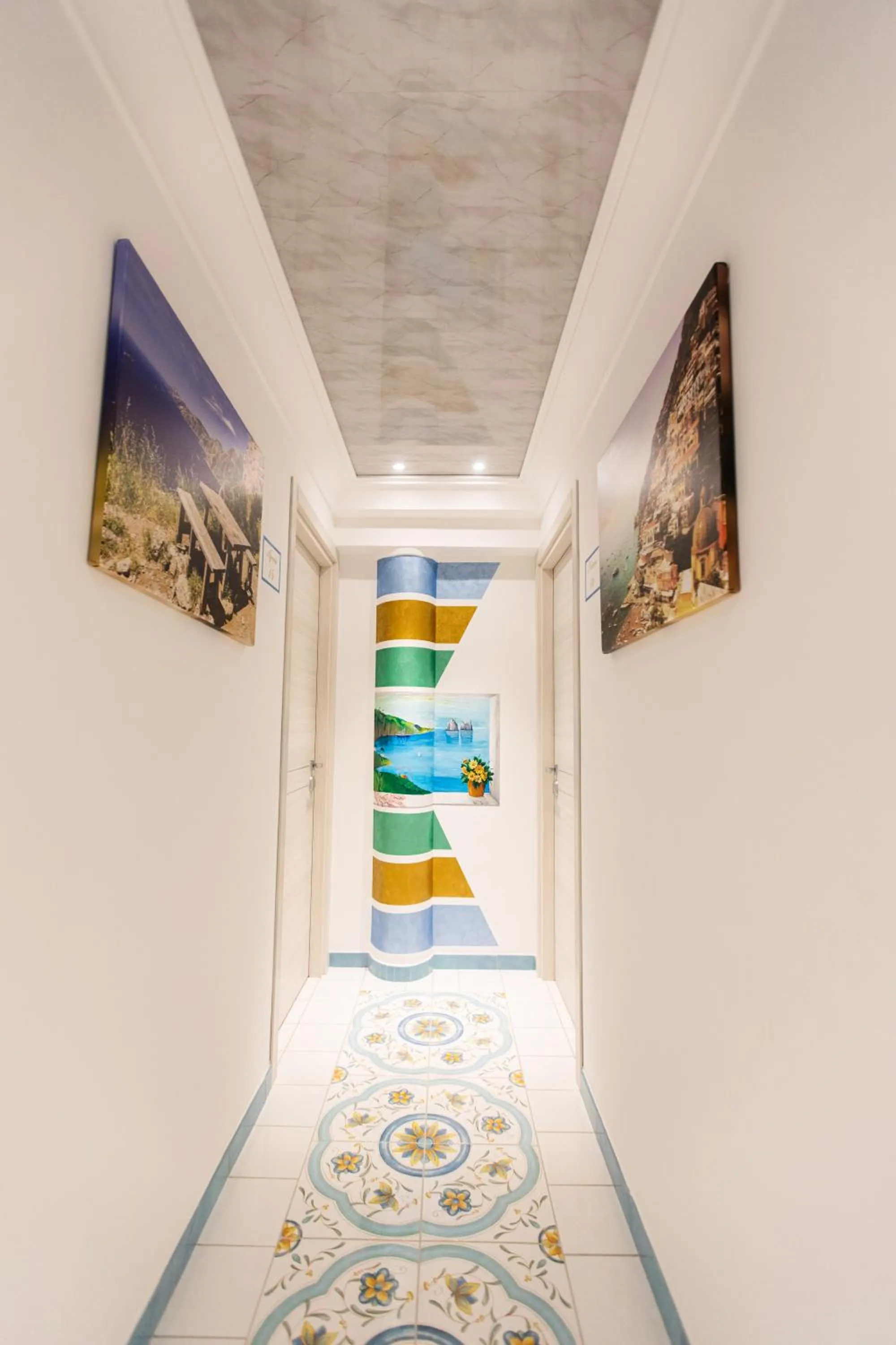 Logo/Certificate/Sign in Panariello Palace