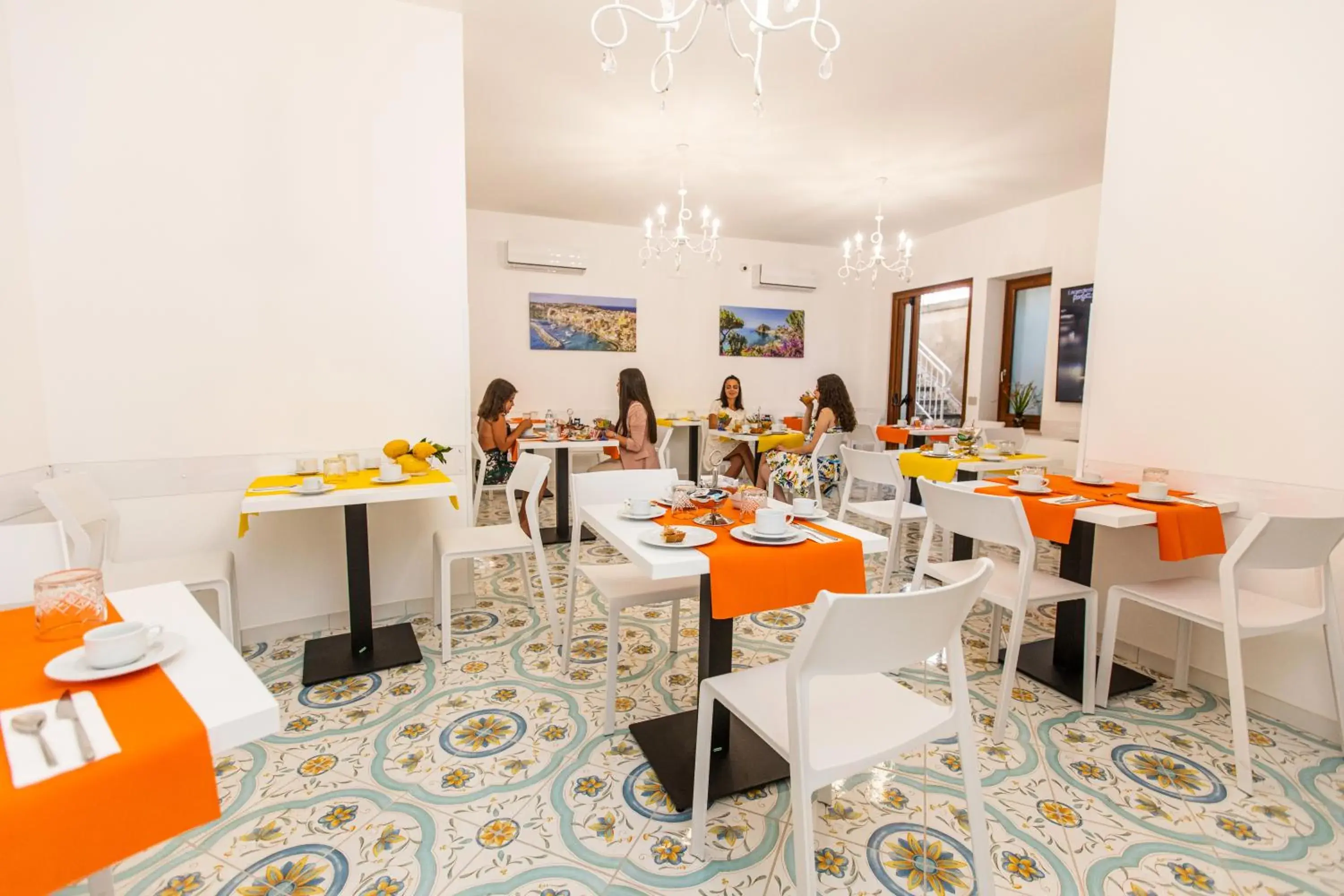 Restaurant/places to eat in Panariello Palace Restaurant/places to eat in Panariello Palace