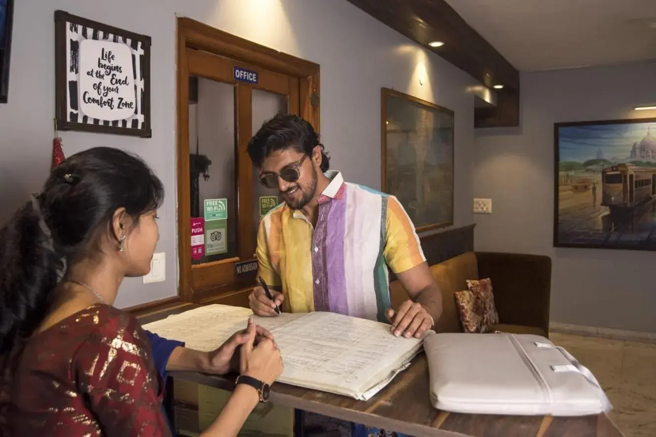 Lobby or reception in Malik Guest House Lobby or reception in Malik Guest House