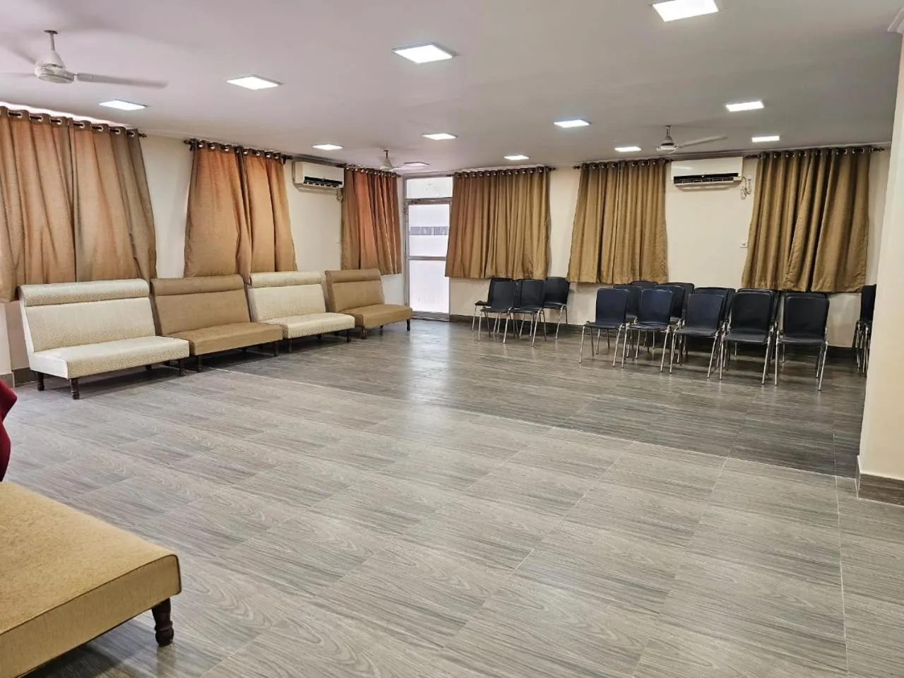 Banquet/Function facilities in Malik Guest House